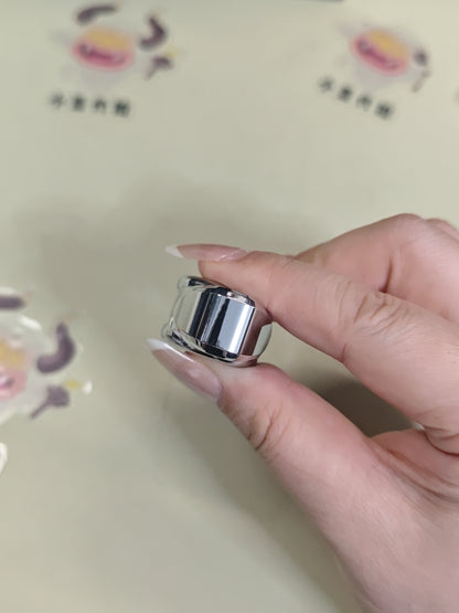 Pan Yixian Stainless Steel