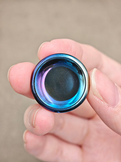 Three-Leaf Horizon Zirconium Oil Slick