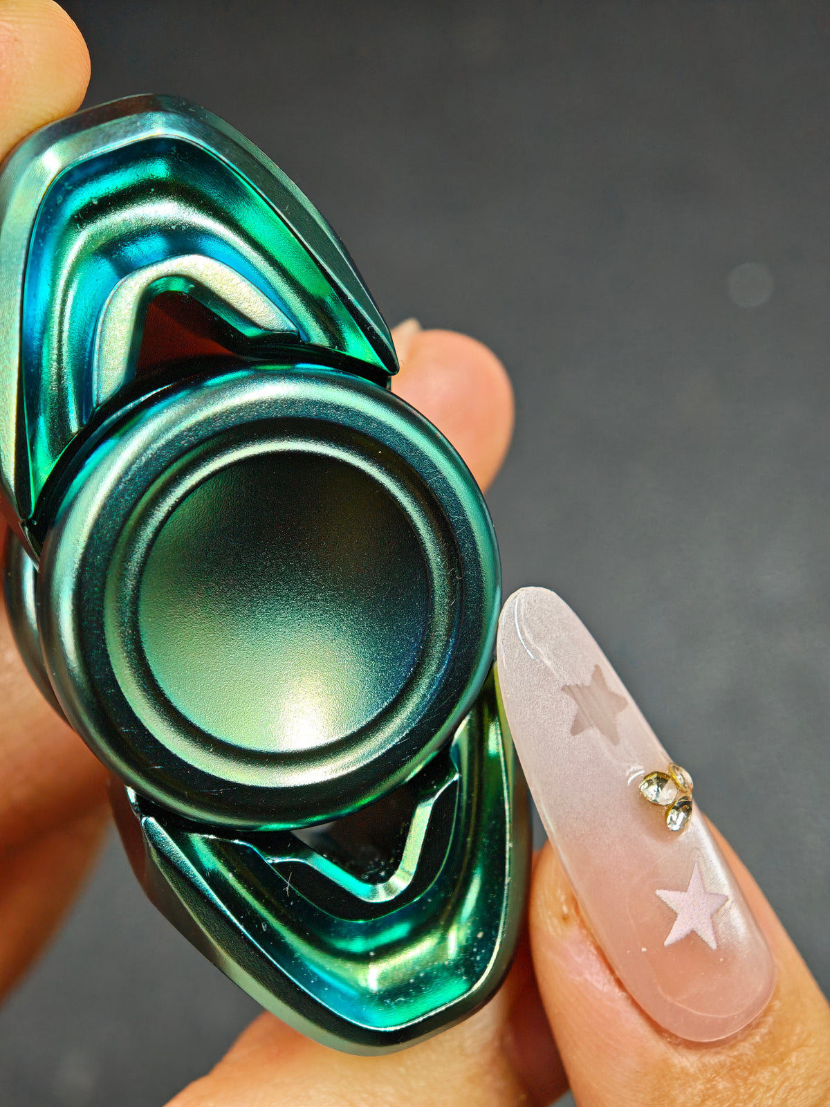 Pan Yixian Zirconium