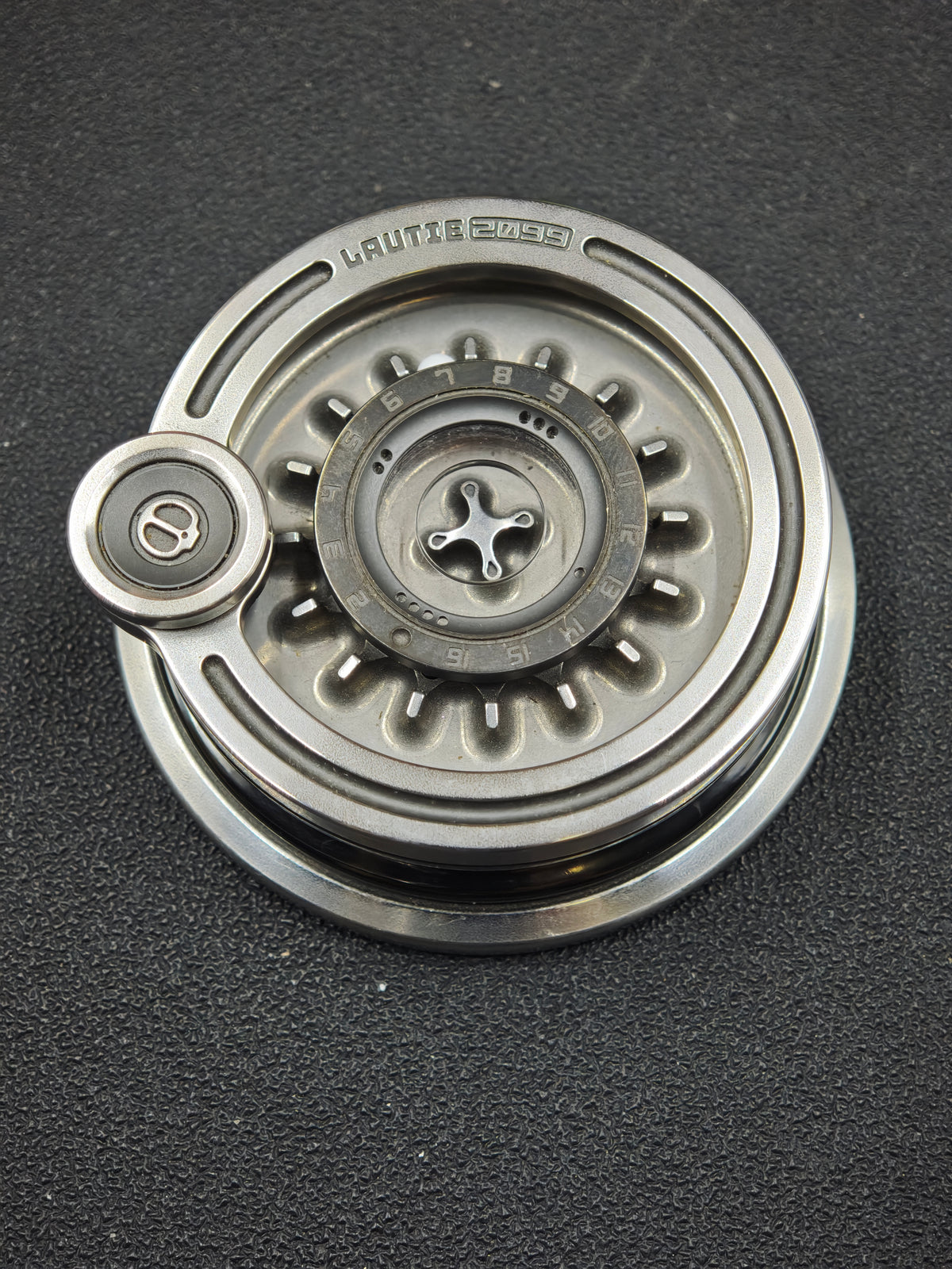 Carnival Roulette Zirconium