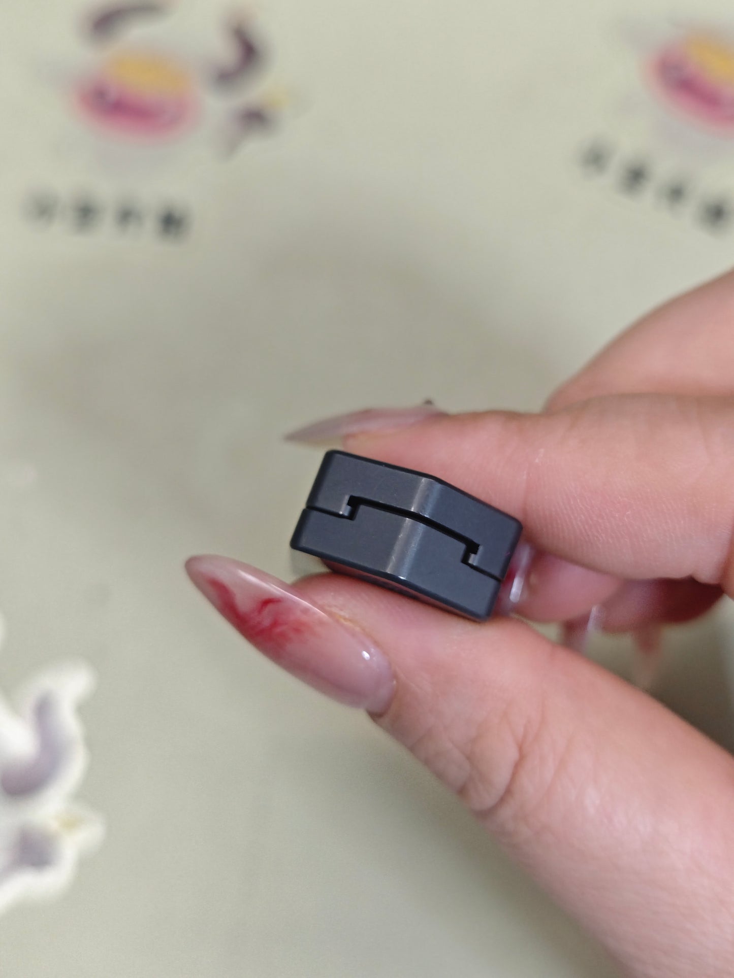 Plane Zirconium