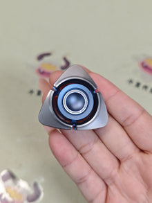BIT 04 Titanium