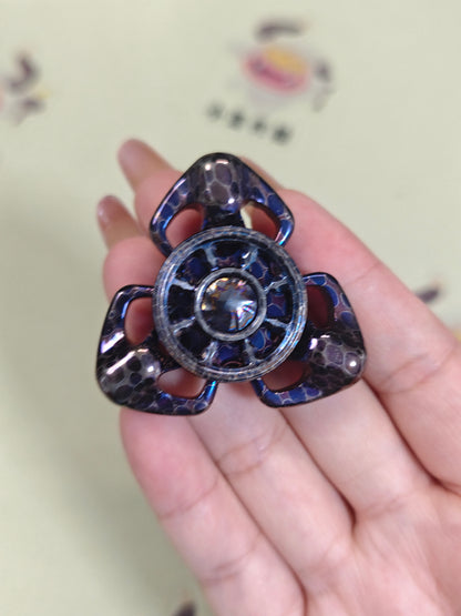 Kong Kim Damasteel