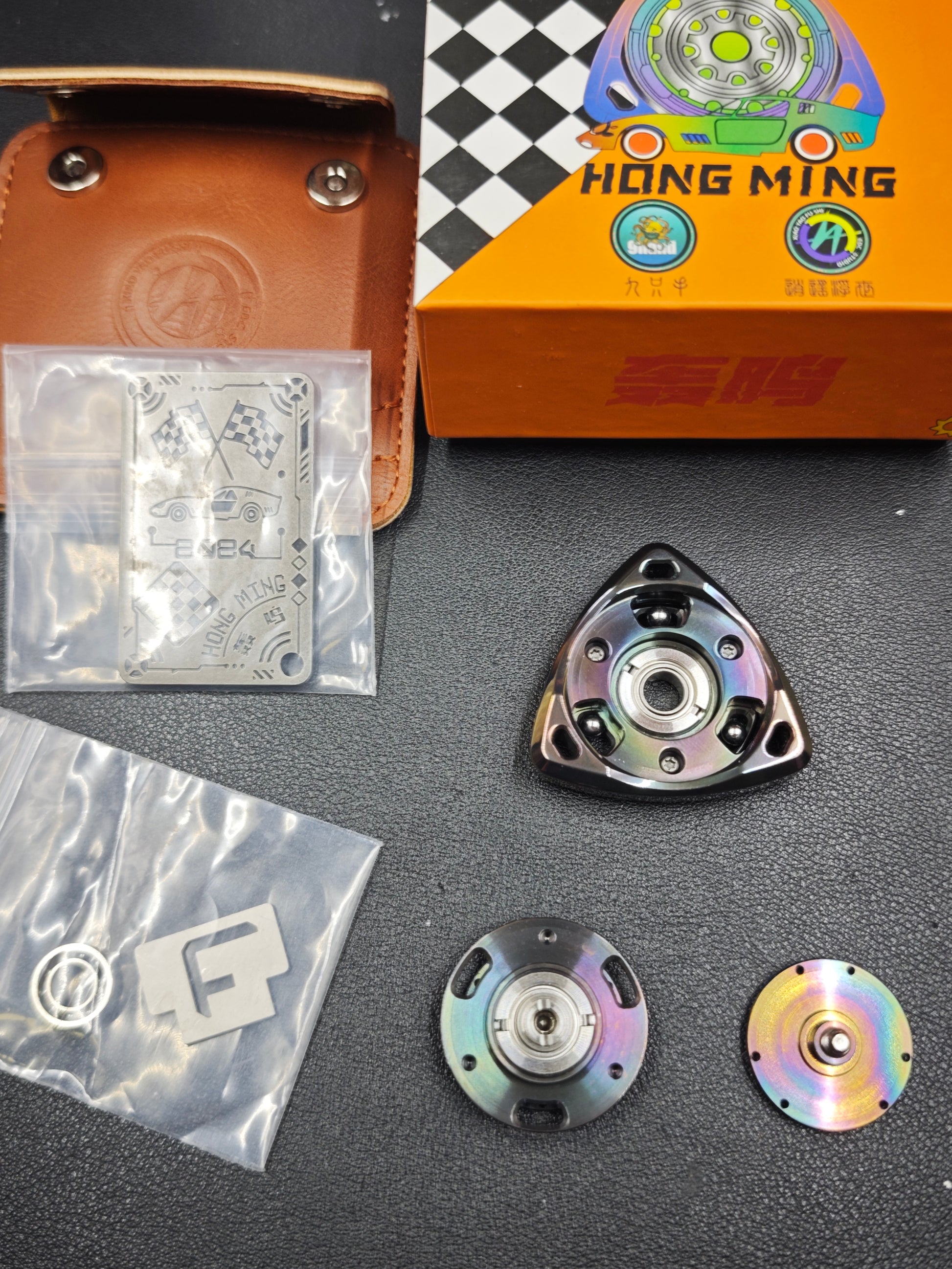 9 HAND ROAR Spinner Zirconium