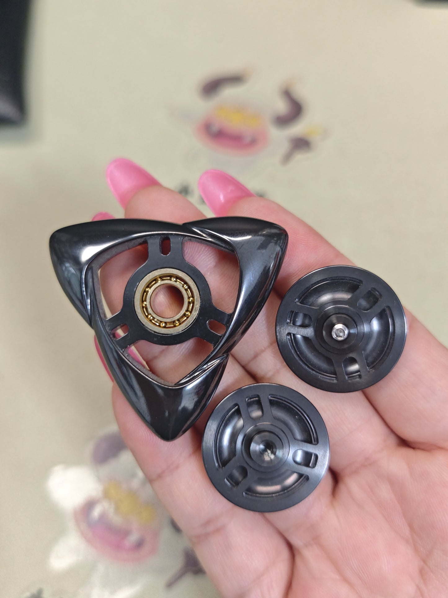 Wind Zirconium