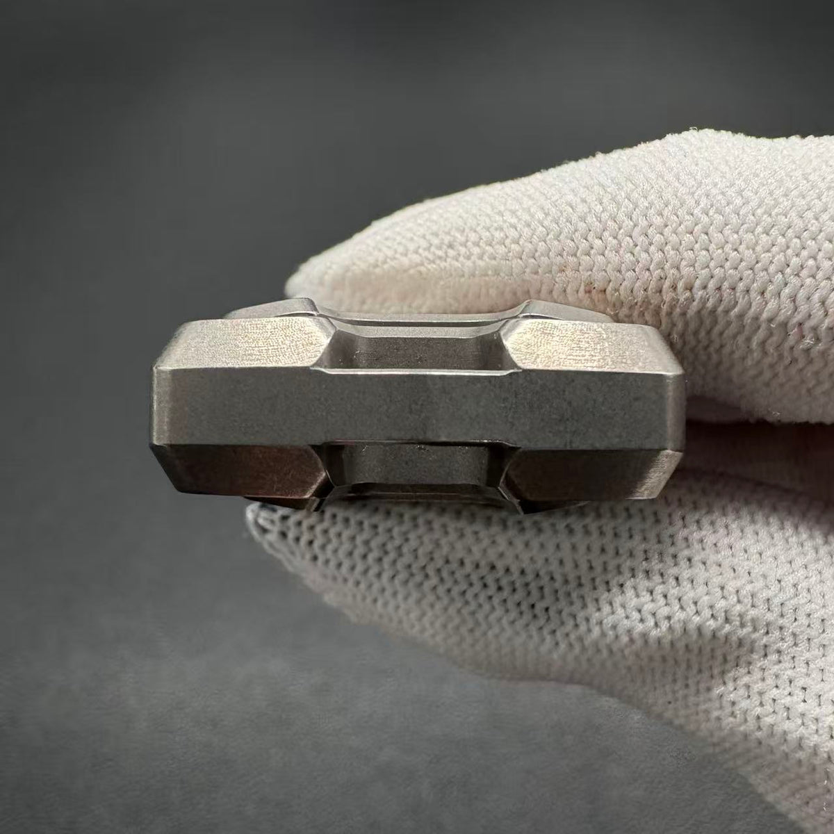 Thousand machines Titanium