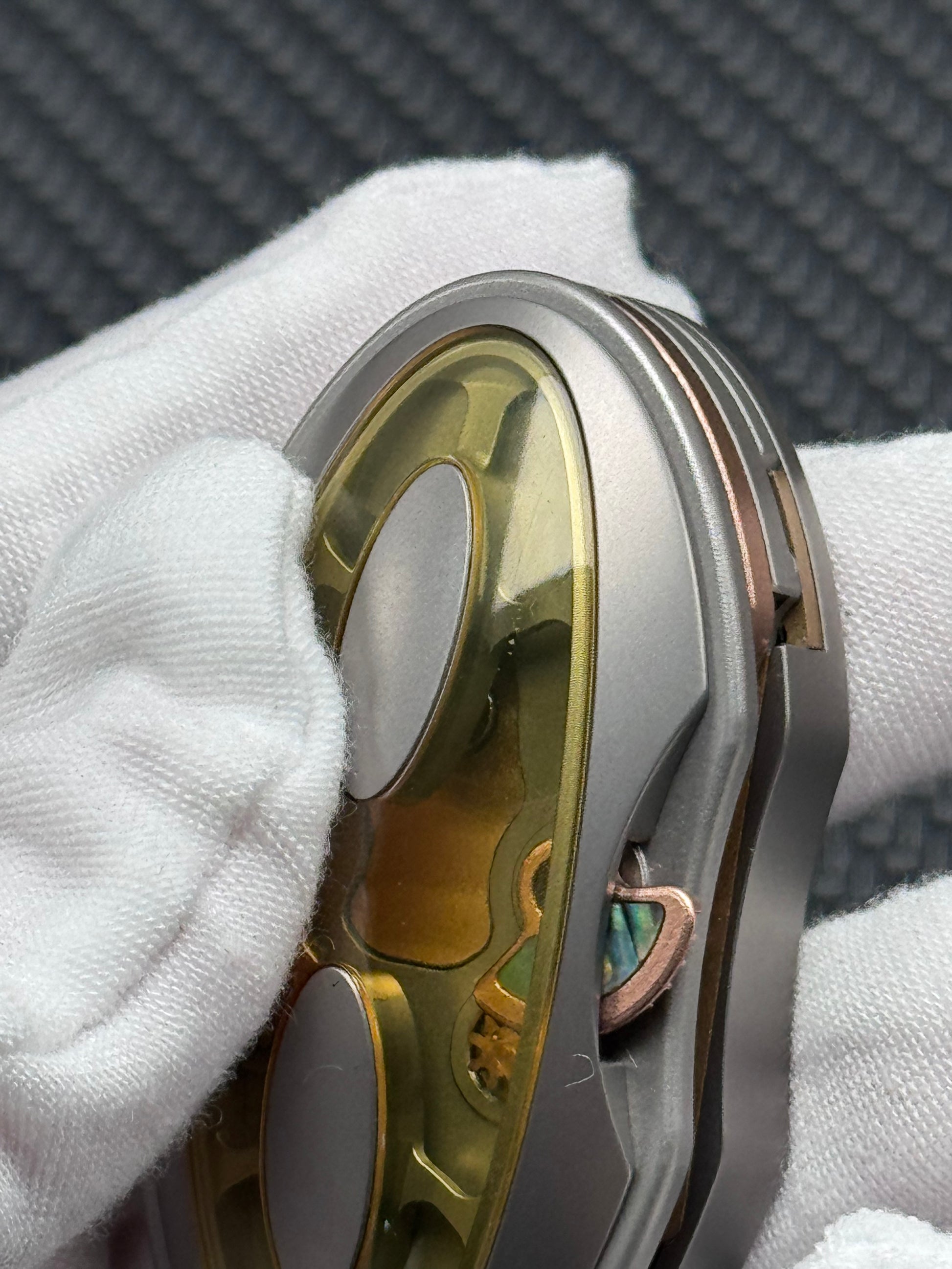 Kunpeng Gold Plated Titanium
