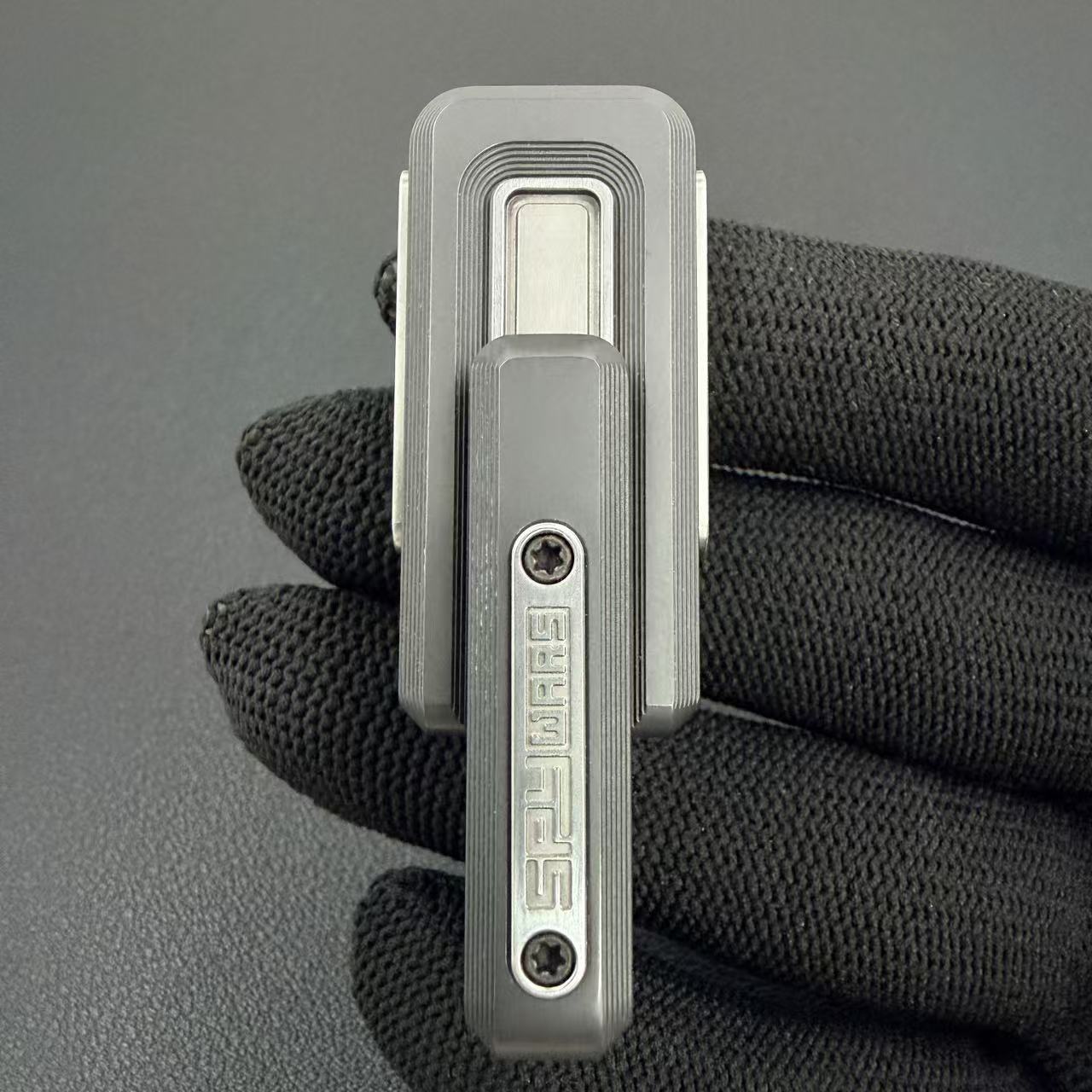 X Lock Zirconium