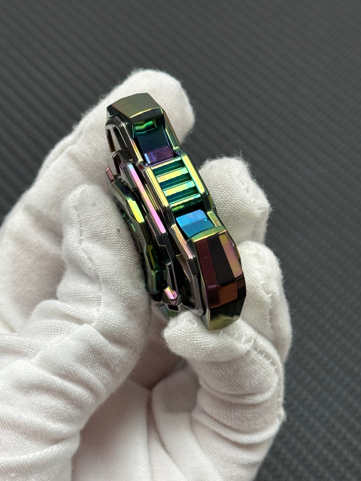 Triple Leaf Ignition Shell Opening Zirconium Engraved Polished