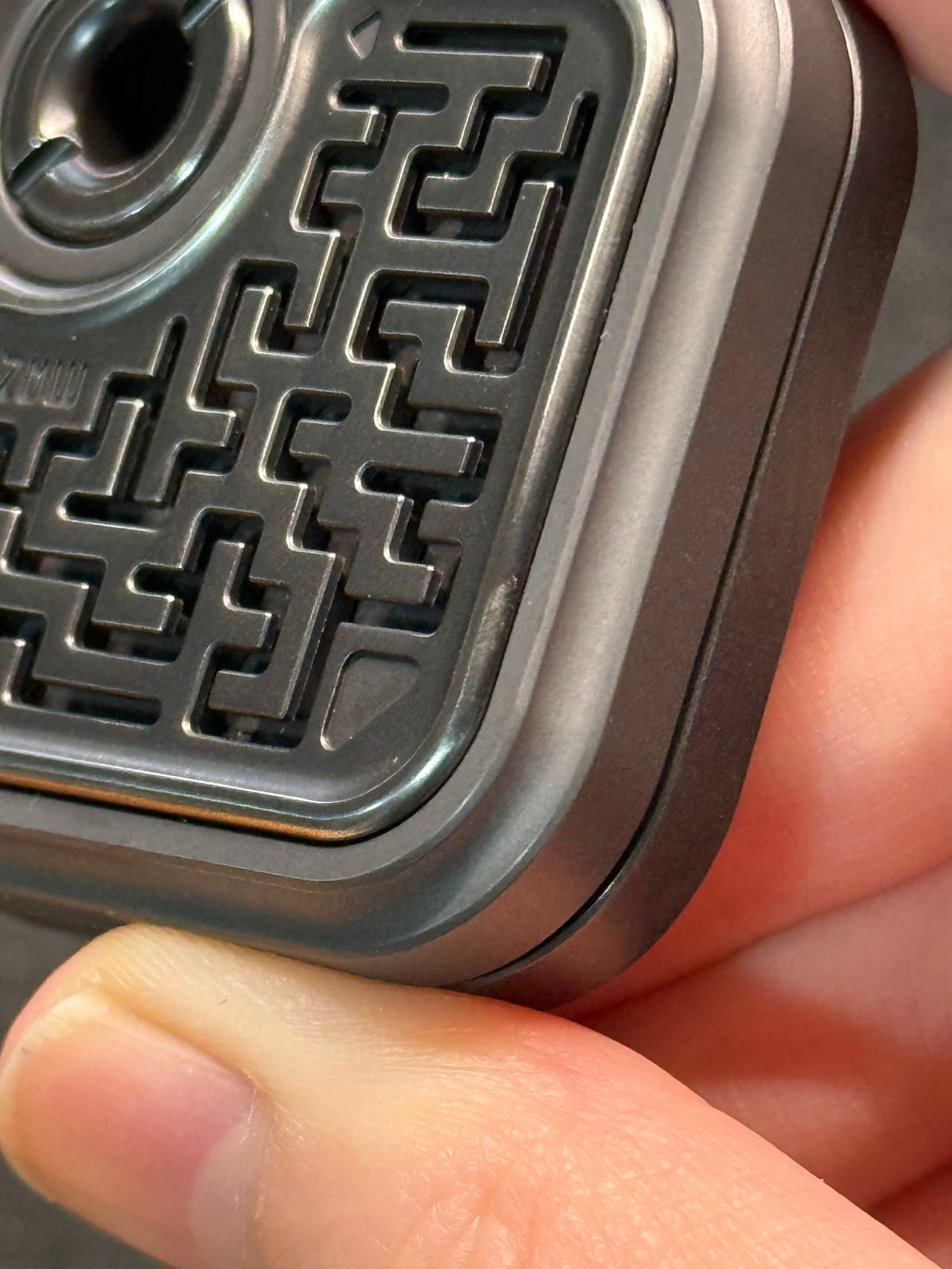 MAZE BLOCK Zirconium Stainless Steel