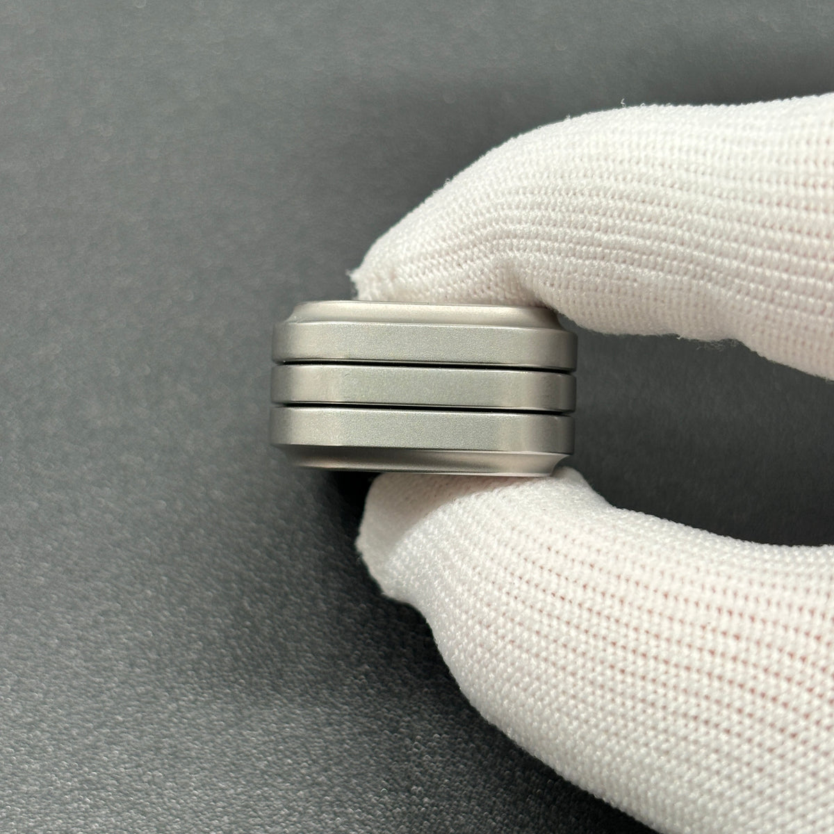 Magnet Feel Stainless Steel