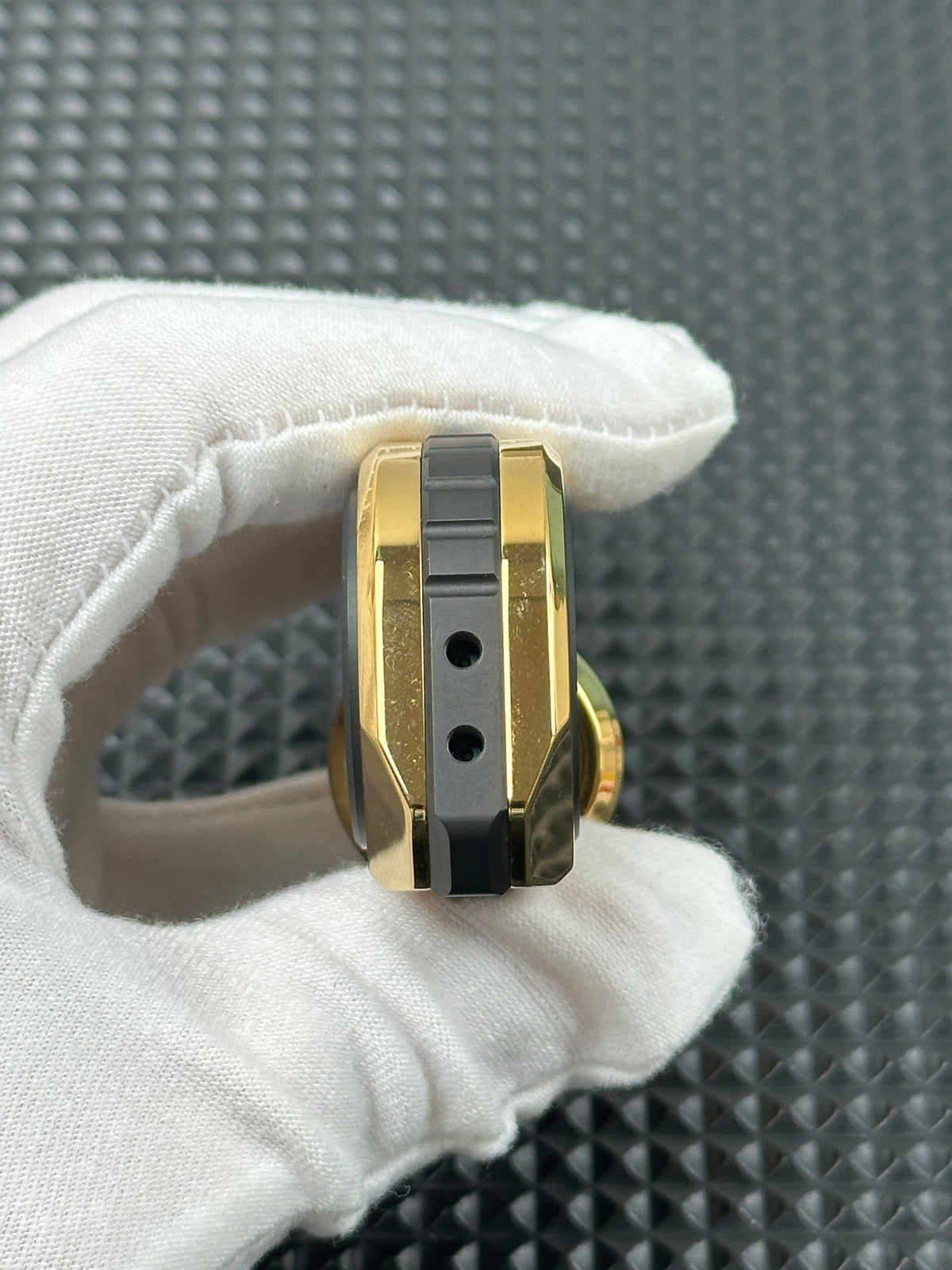Sinian Titanium Gold Plated