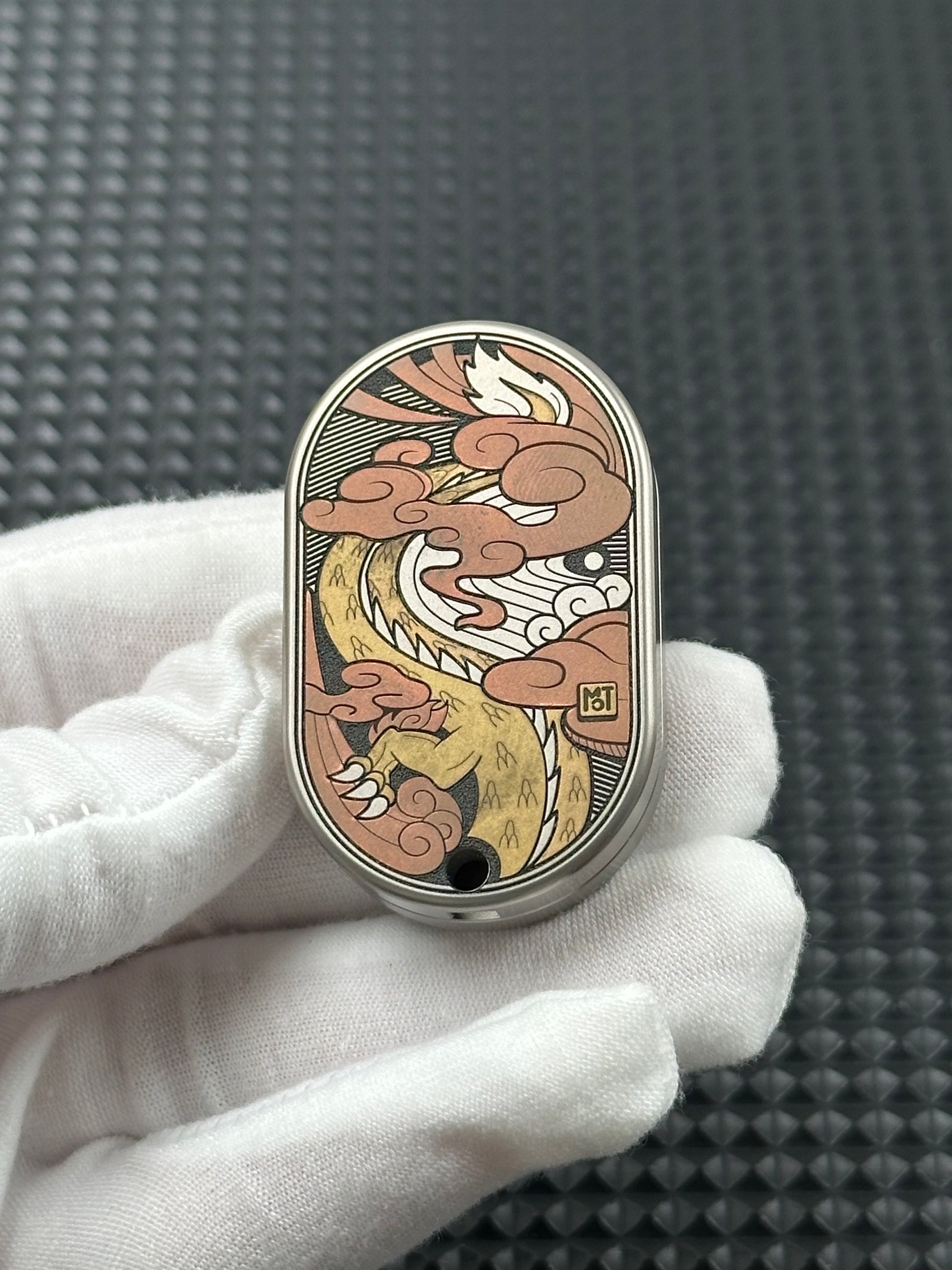 Couture Dragon Rhythm Titanium