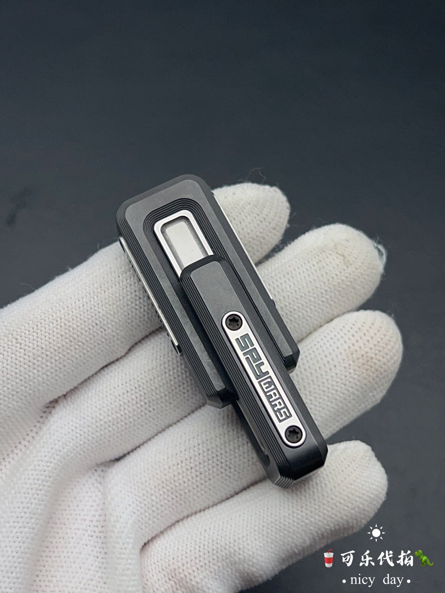 X Lock Zirconium
