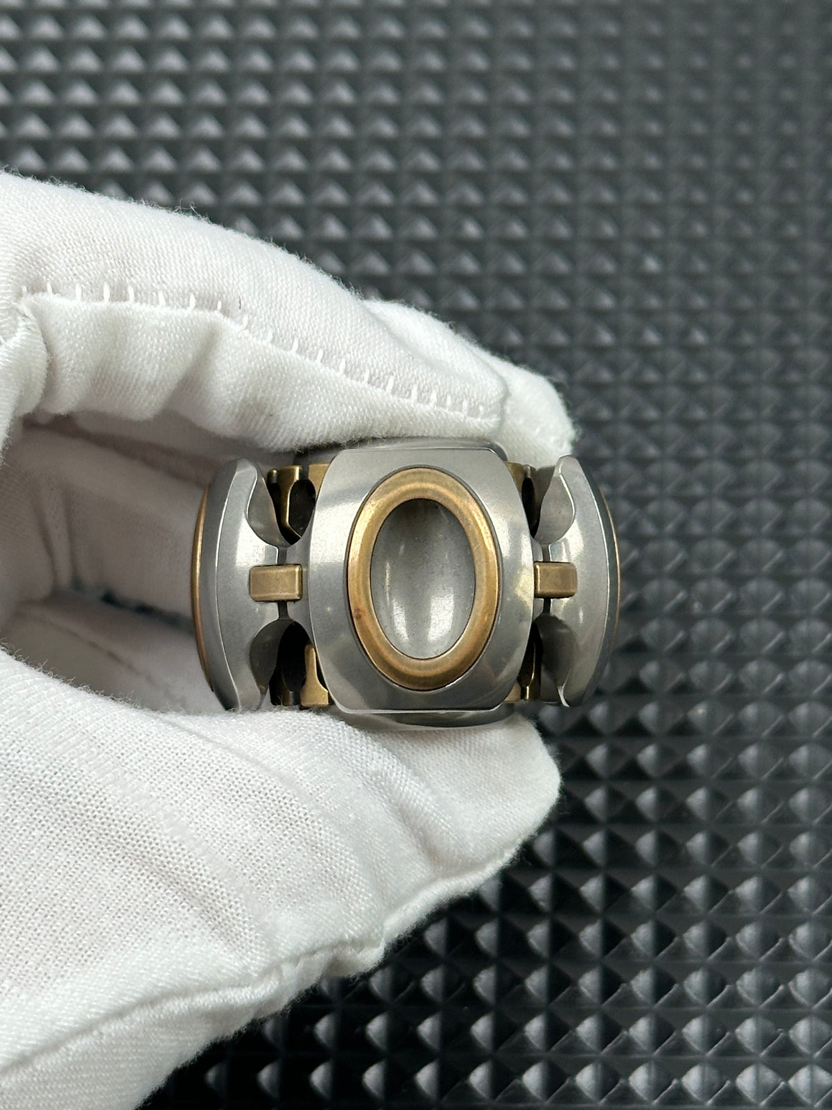 Noiz O Stainless Steel