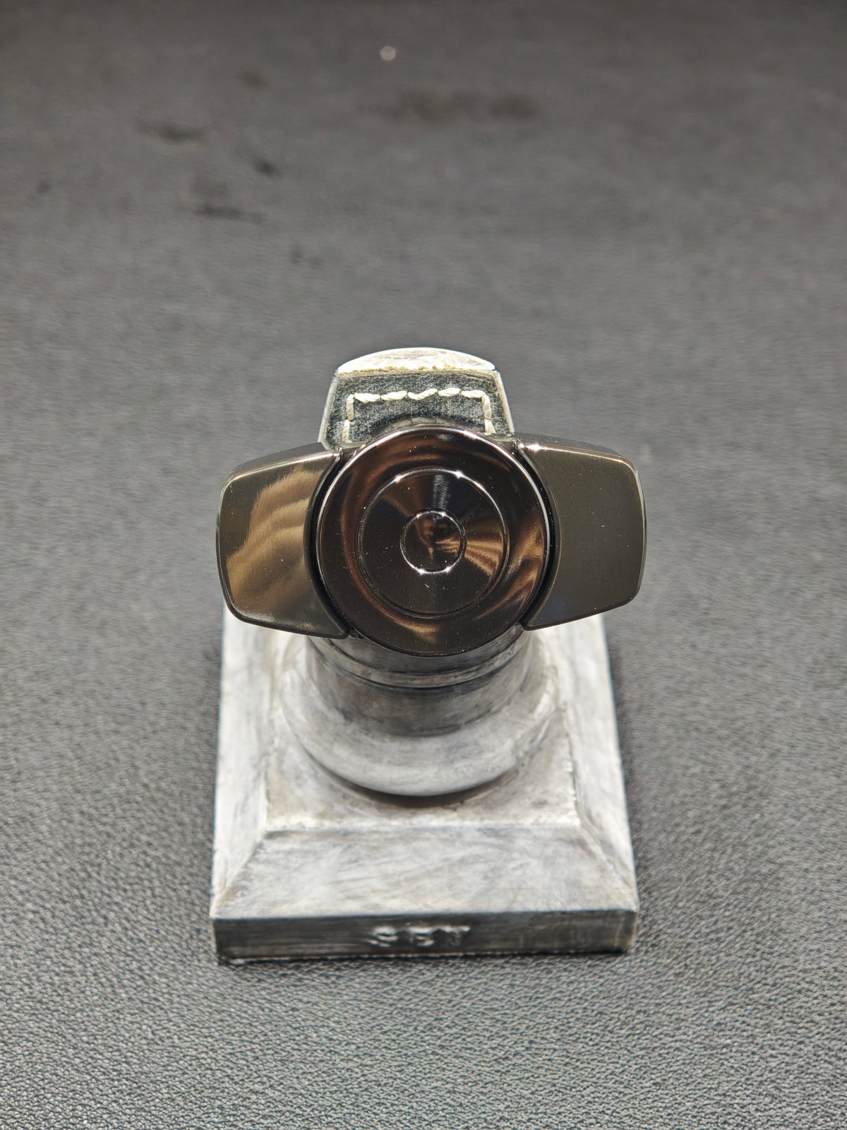Erpang Zirconium