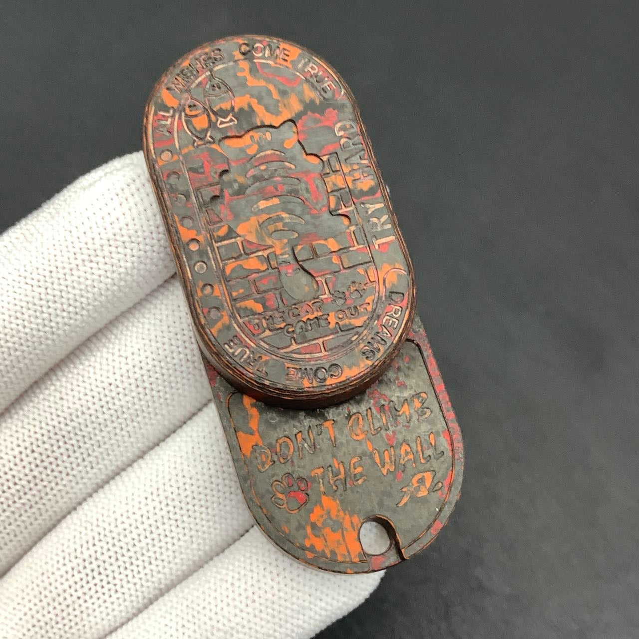 F2 Carbon Damascus