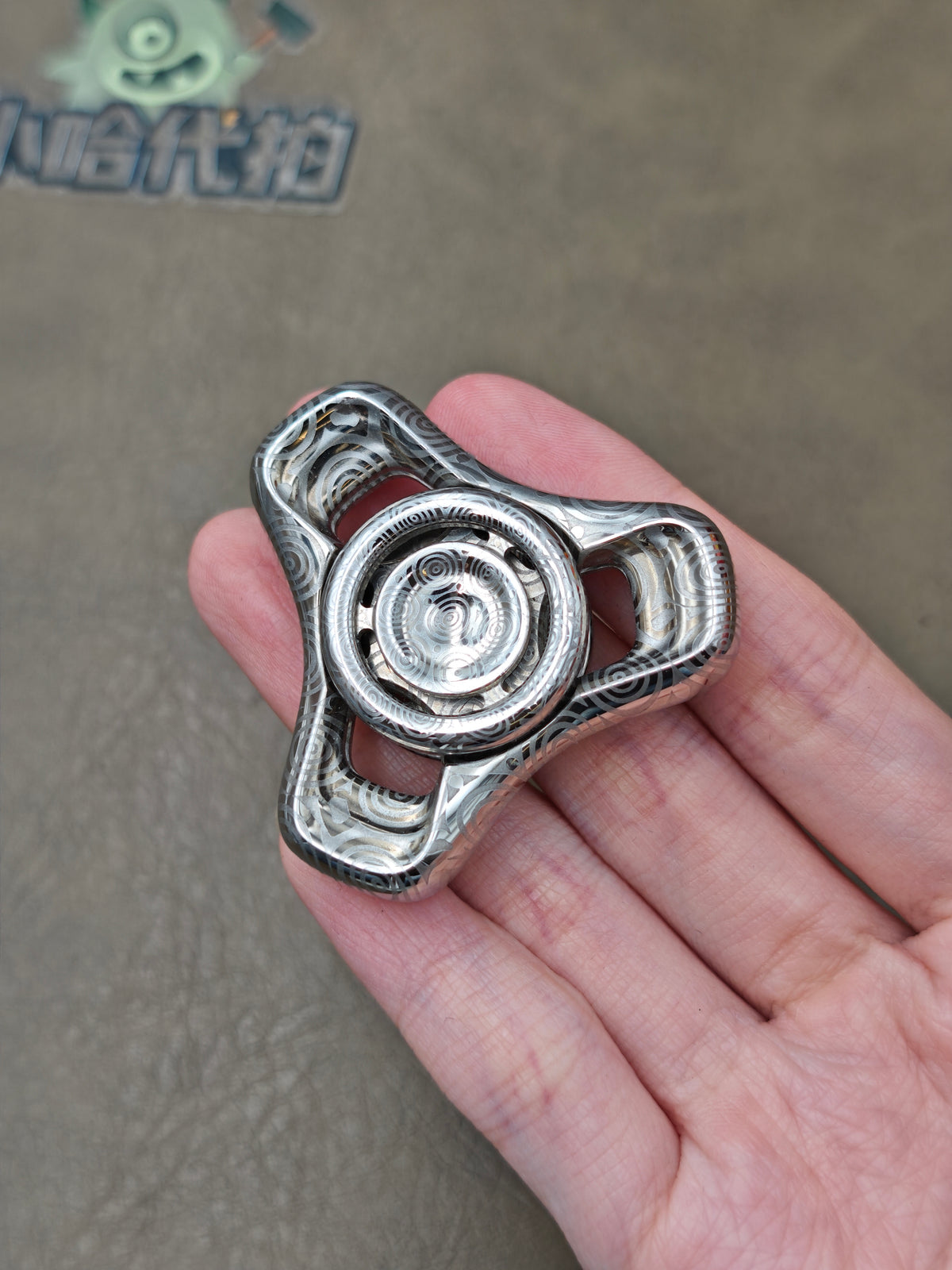 Folding Leaf Mini Stainless Steel