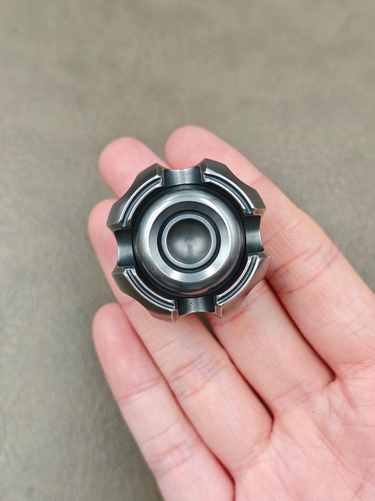 Noiz Stainless Steel