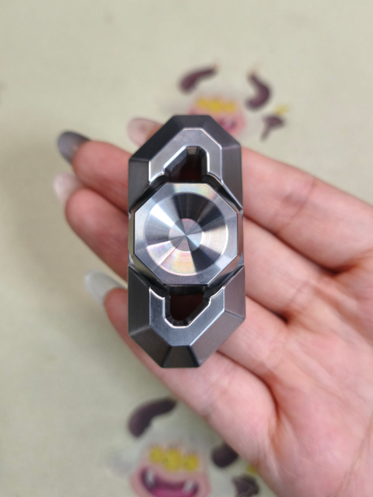 Crystal Twin Leaf Titanium Machine Finished