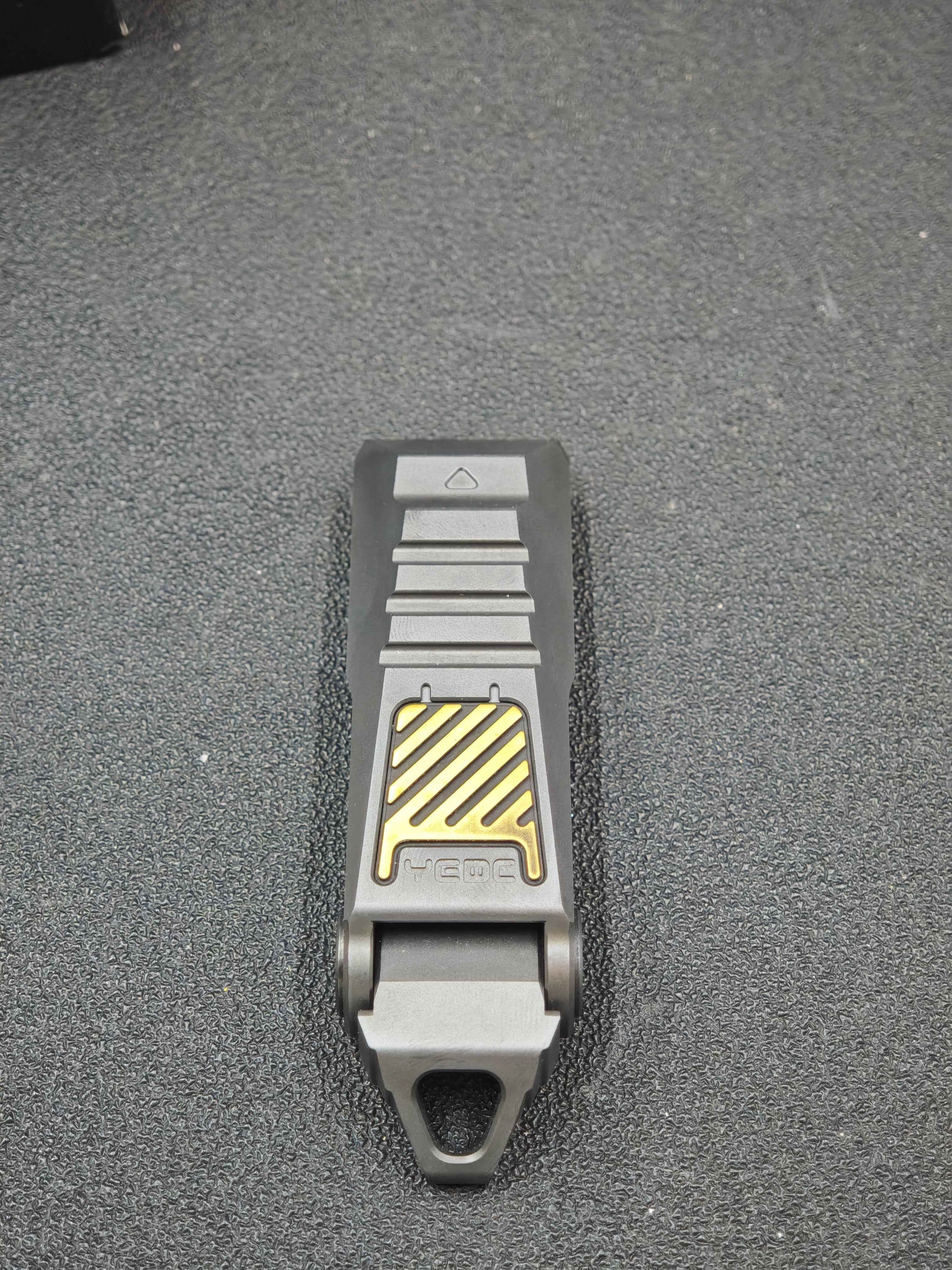 Razor Zirconium