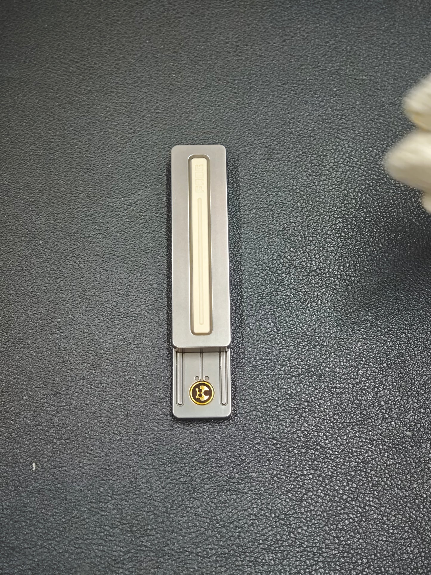 Frog Stainless Steel PEEK Zirconium