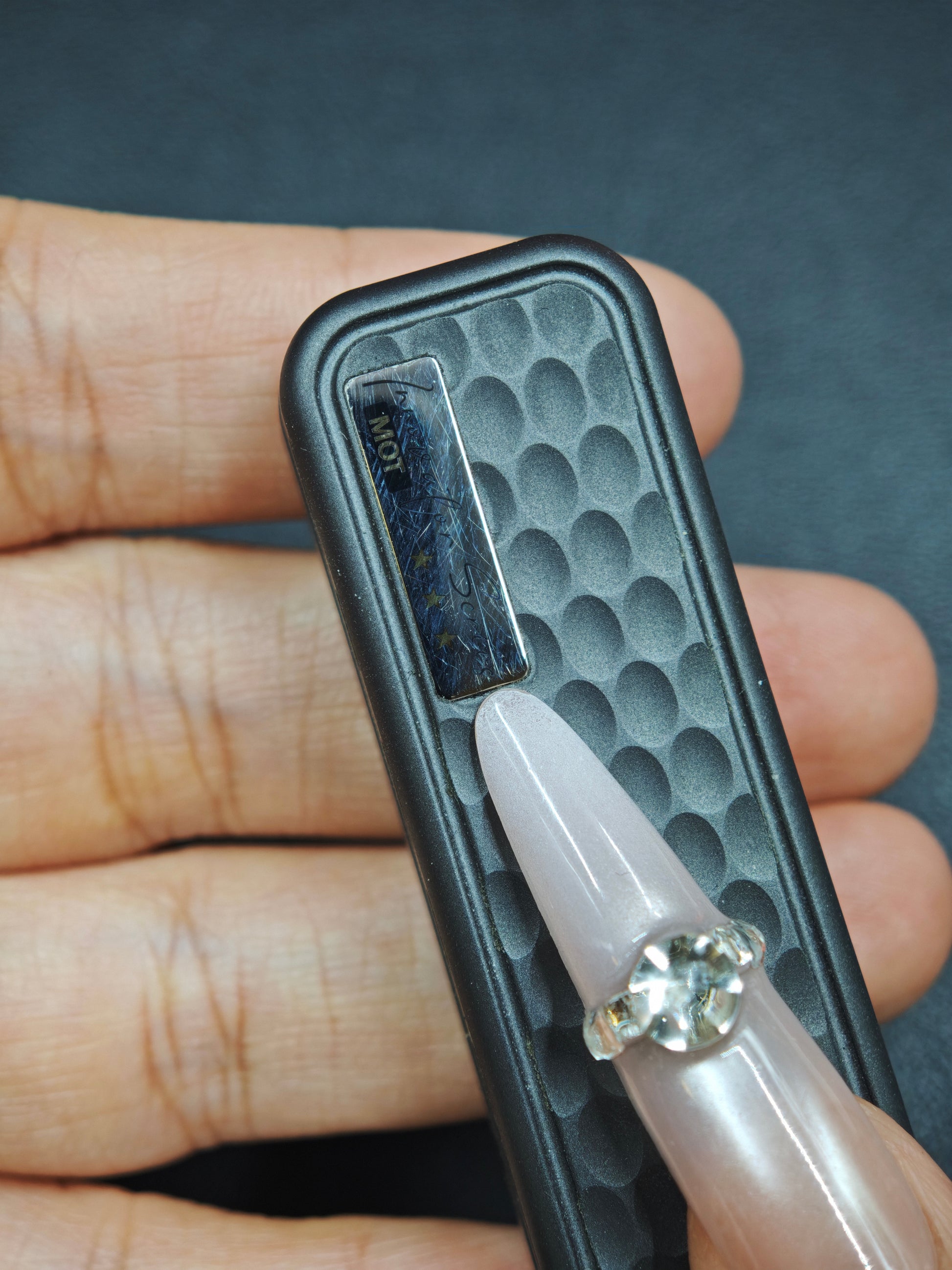 Feng Ling Zirconium
