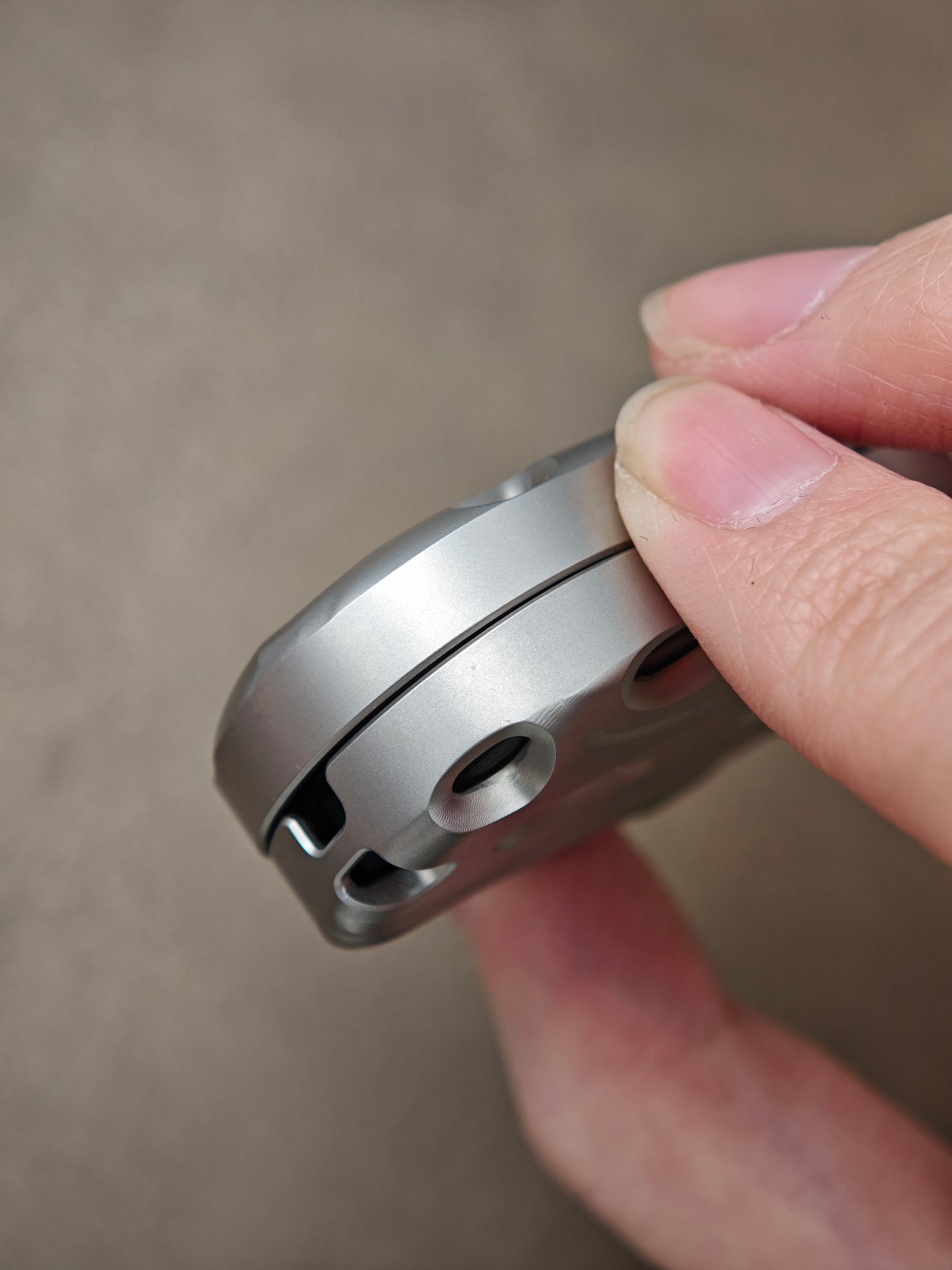 Lag Stainless Steel