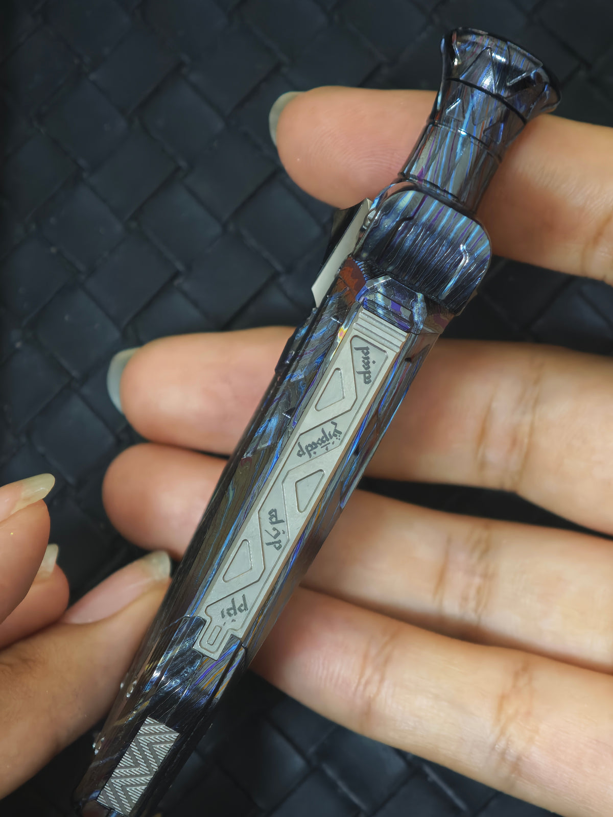 Azure Dragon Lake Sword Zircuti