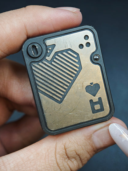 Poker Shuffle Zirconium