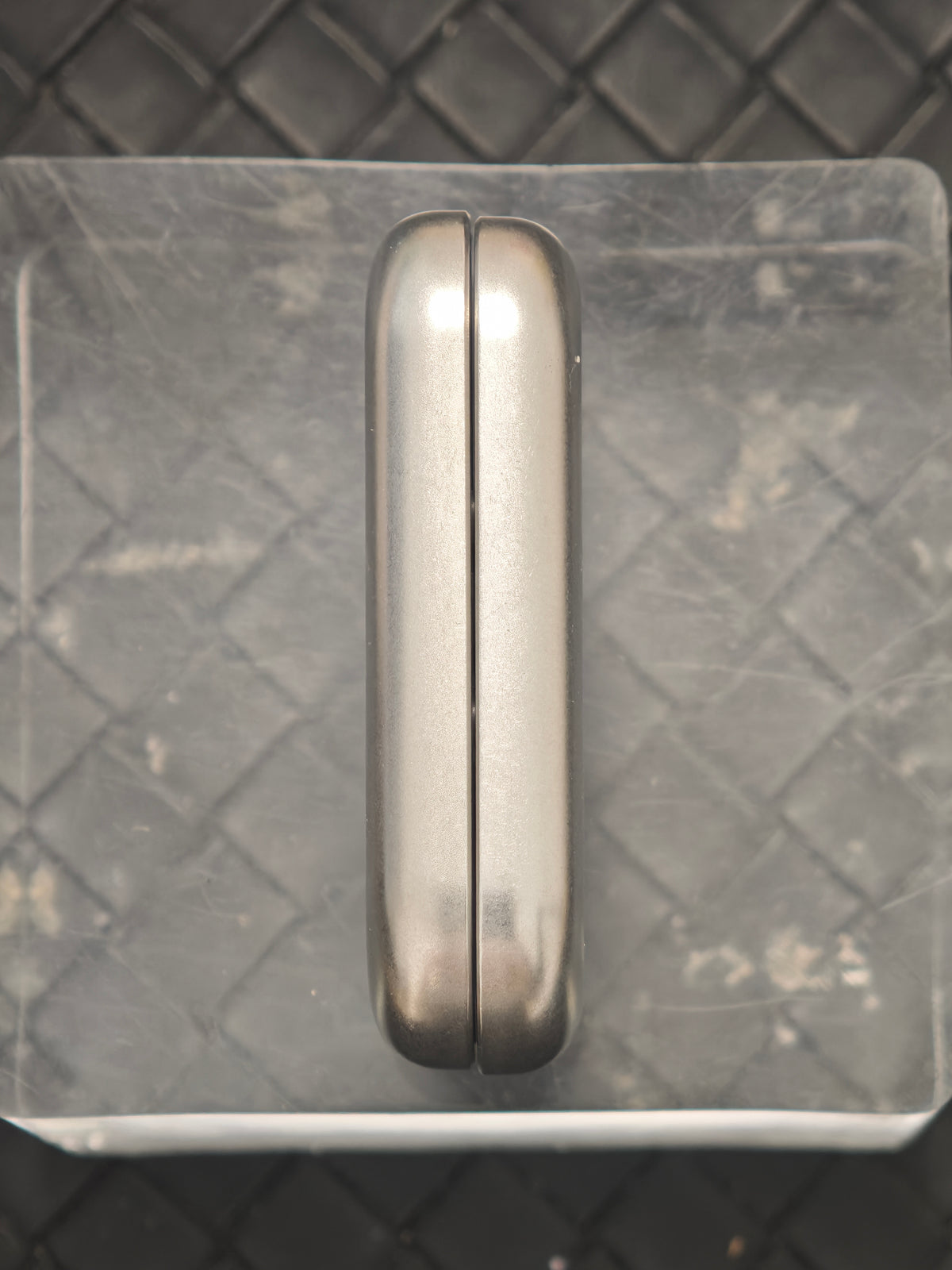 Floating Cloud Stainless Steel Stonewashed