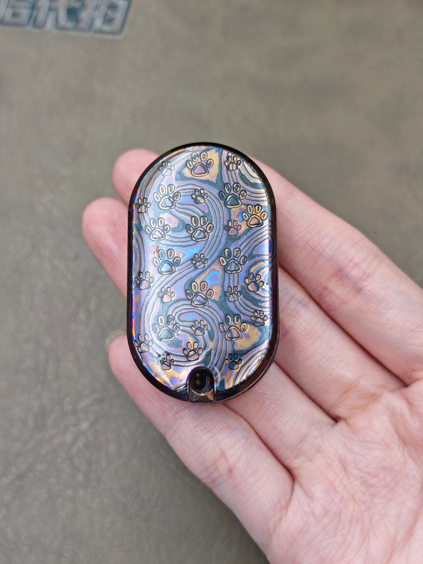 F2.9 Zirconium Zircuti