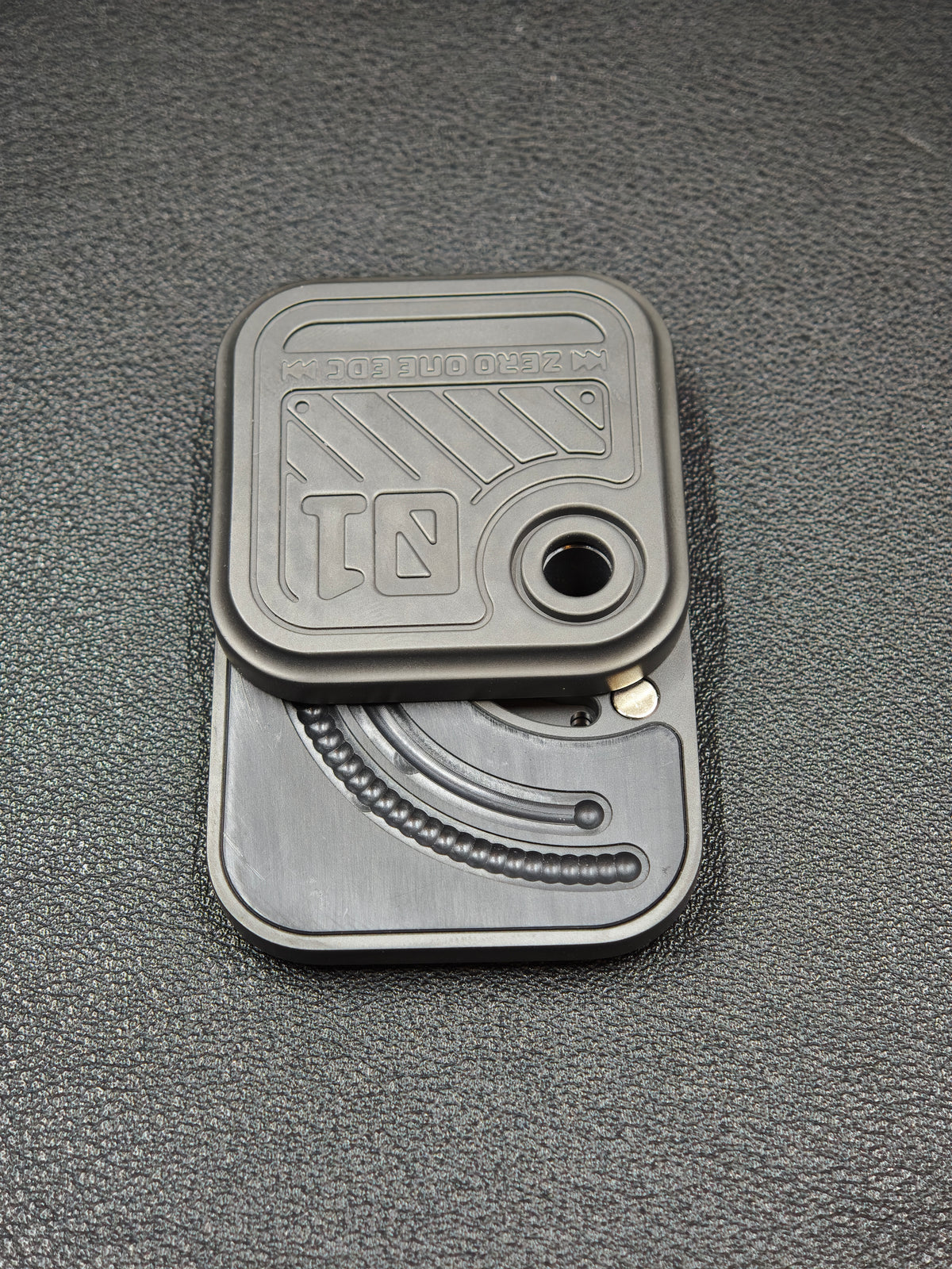 CD Base Zirconium Blasted