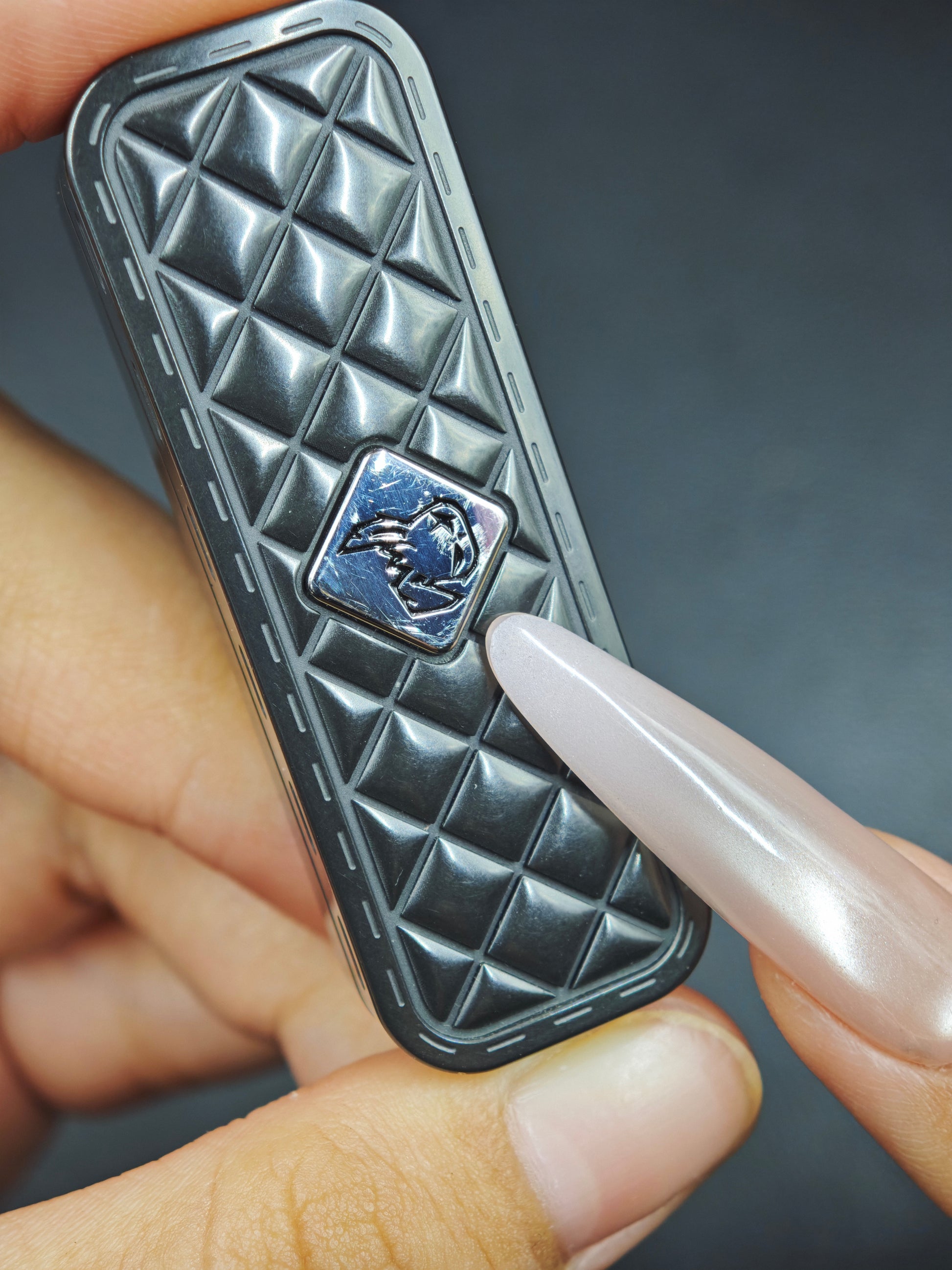 Feng Ling Zirconium