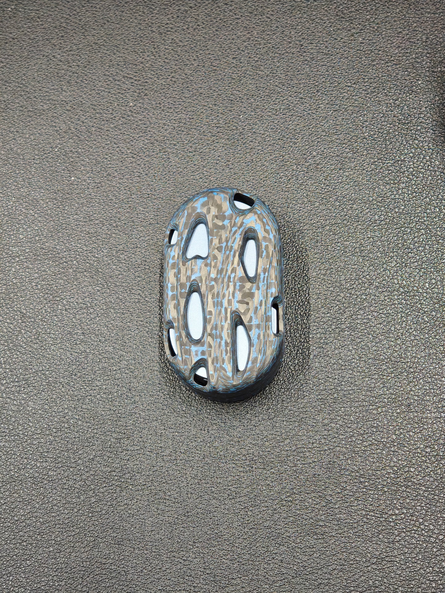 Lag Carbon Damascus
