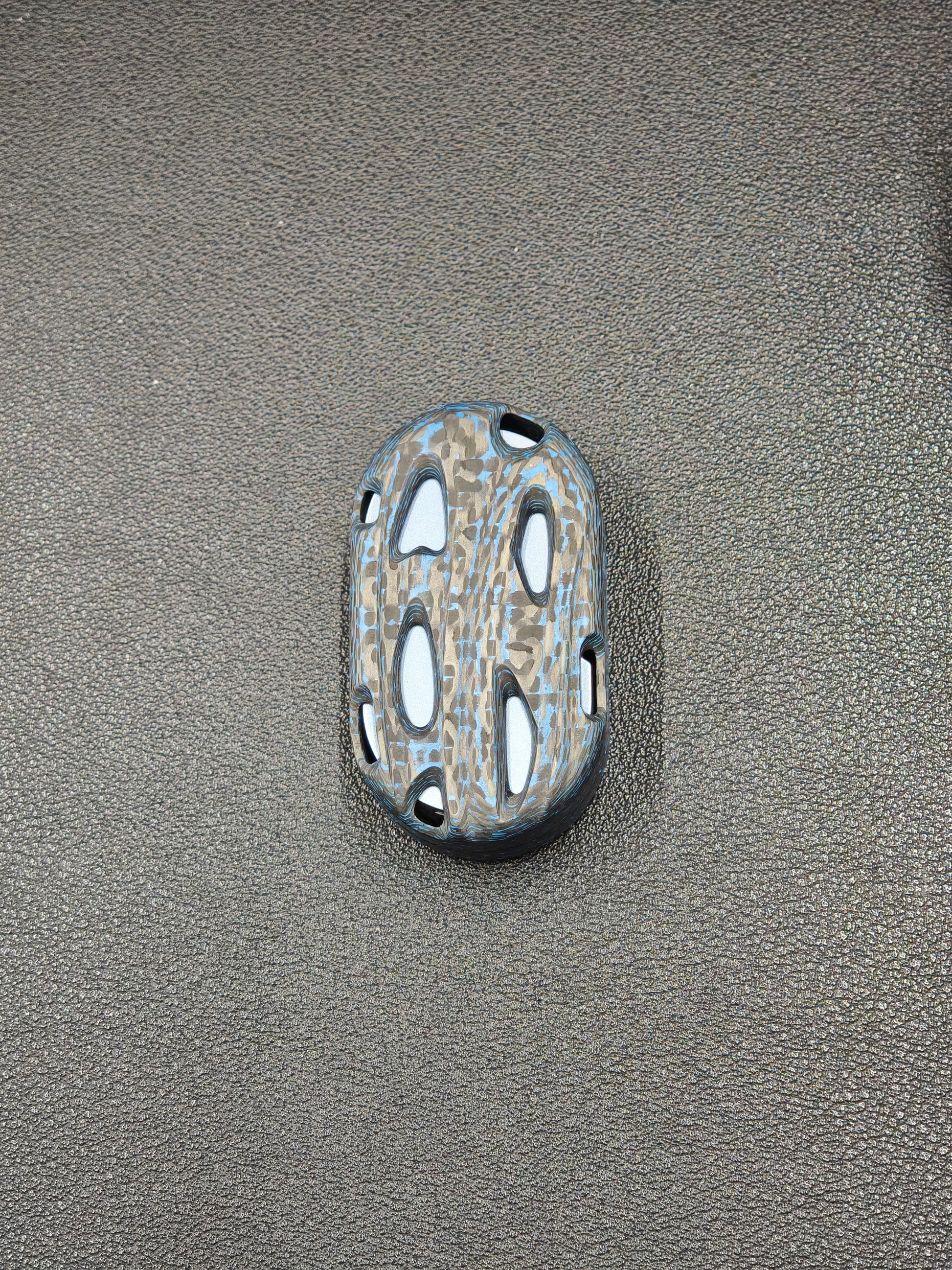 Lag Carbon Damascus
