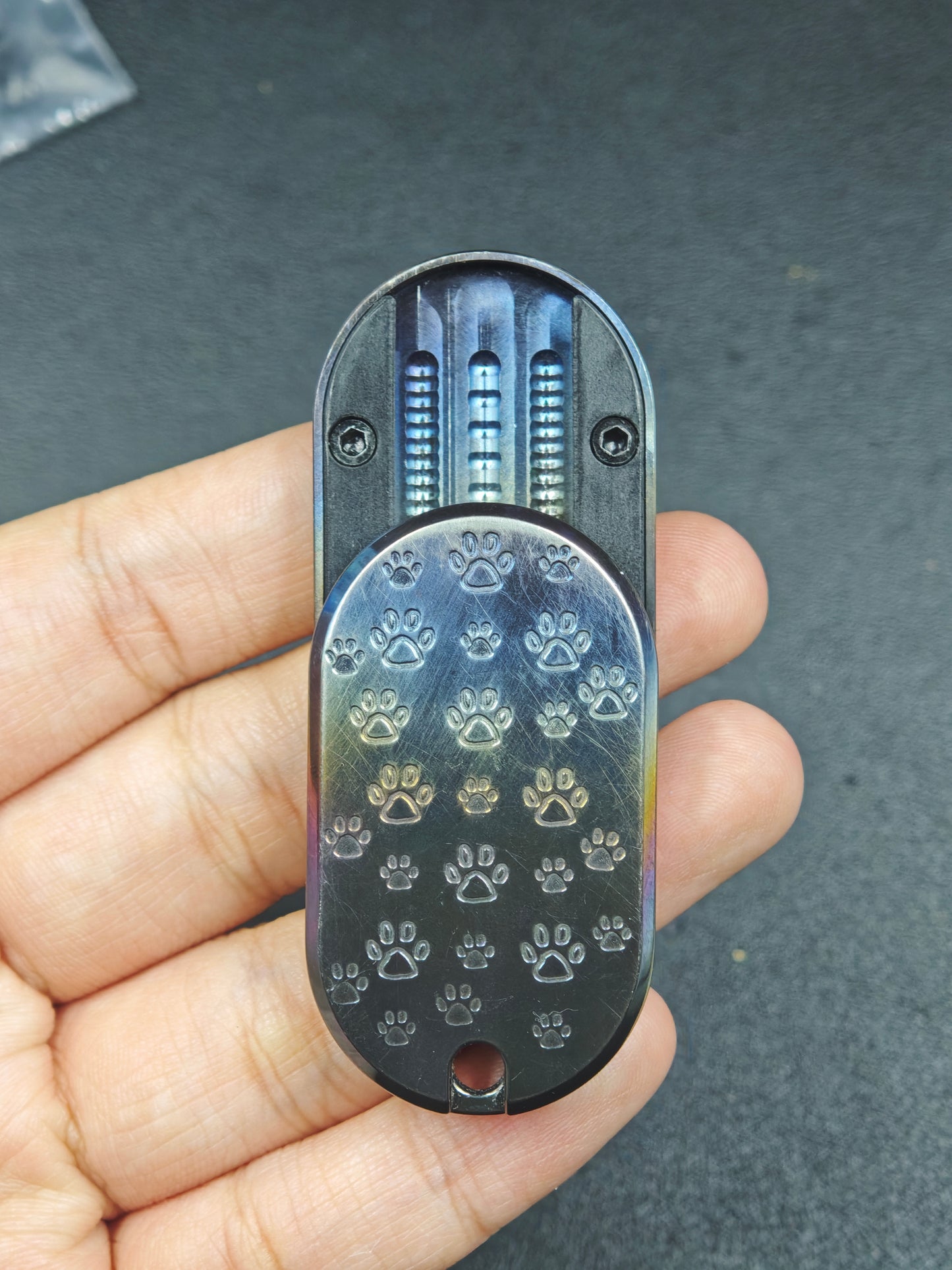 F2 Zirconium
