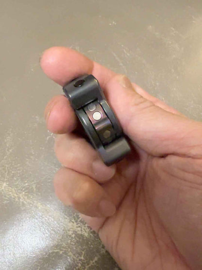 Cross Bones Zirconium