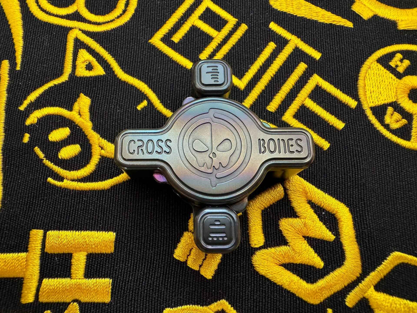 Cross Bones Zirconium