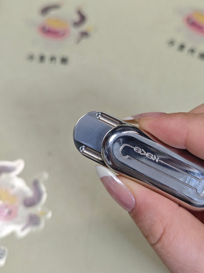 Floating Cloud Titanium