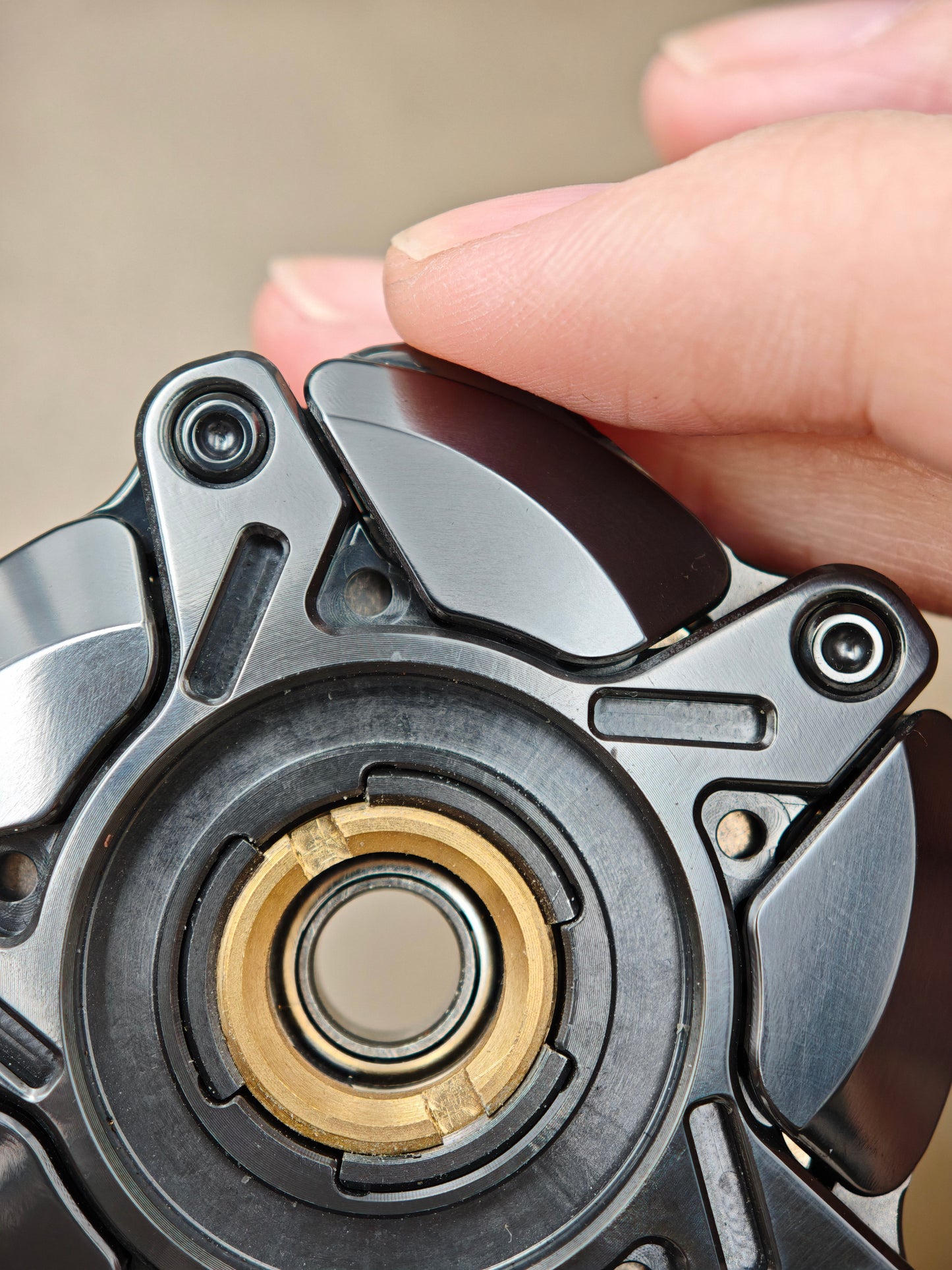 Penta Origin Shell Opening Zirconium Tungsten