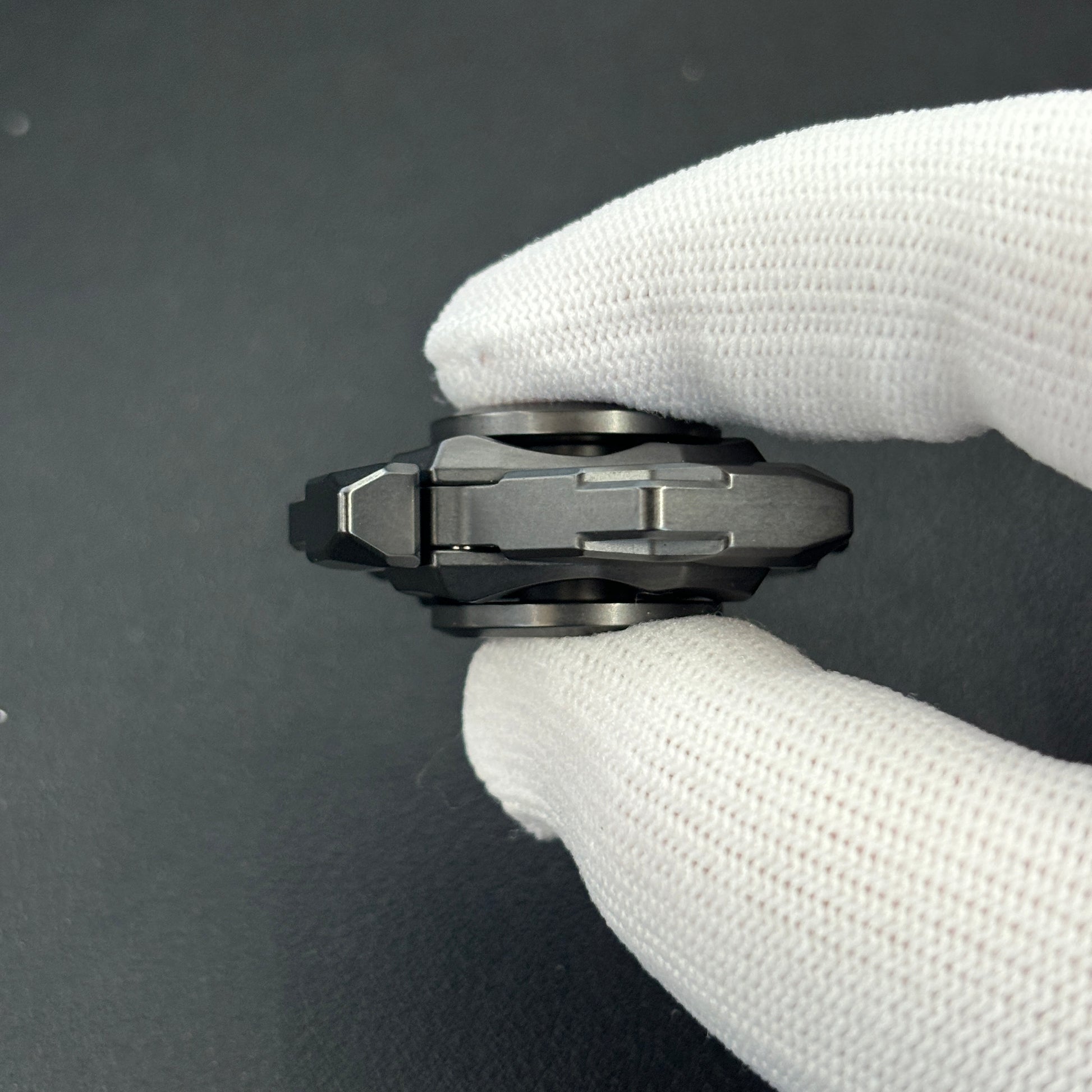 Haze Shell Opening Zirconium Stonewashed