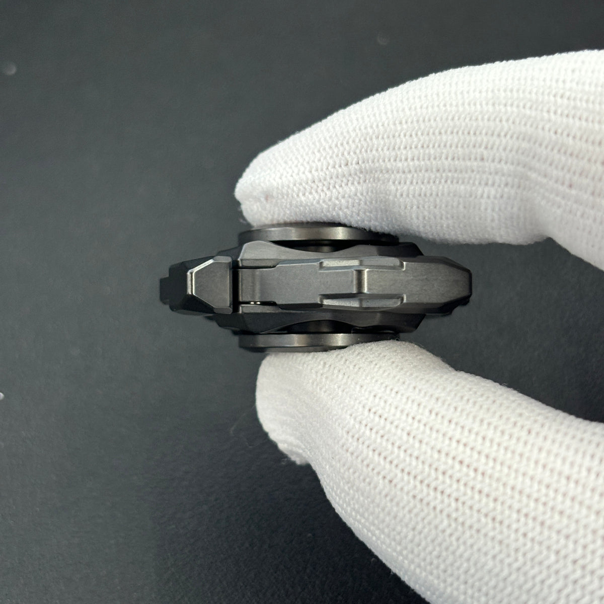 Haze Shell Opening Zirconium Stonewashed