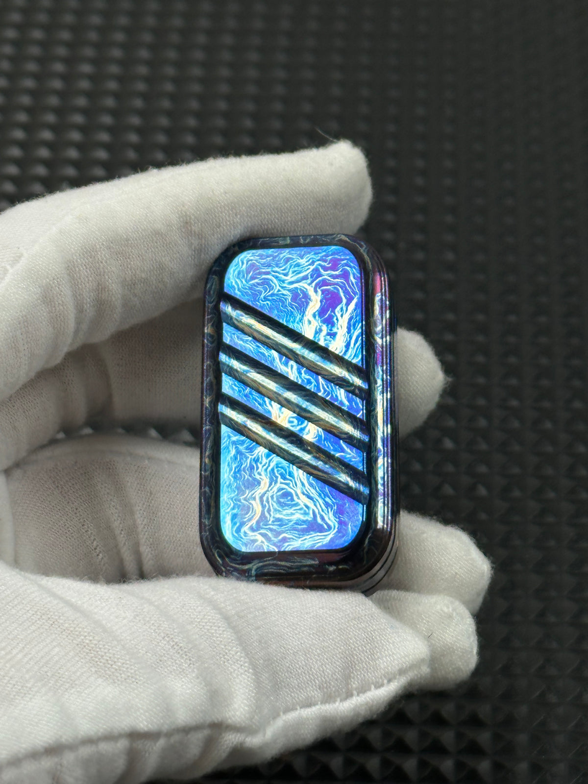 Lucky Candy Titanium
