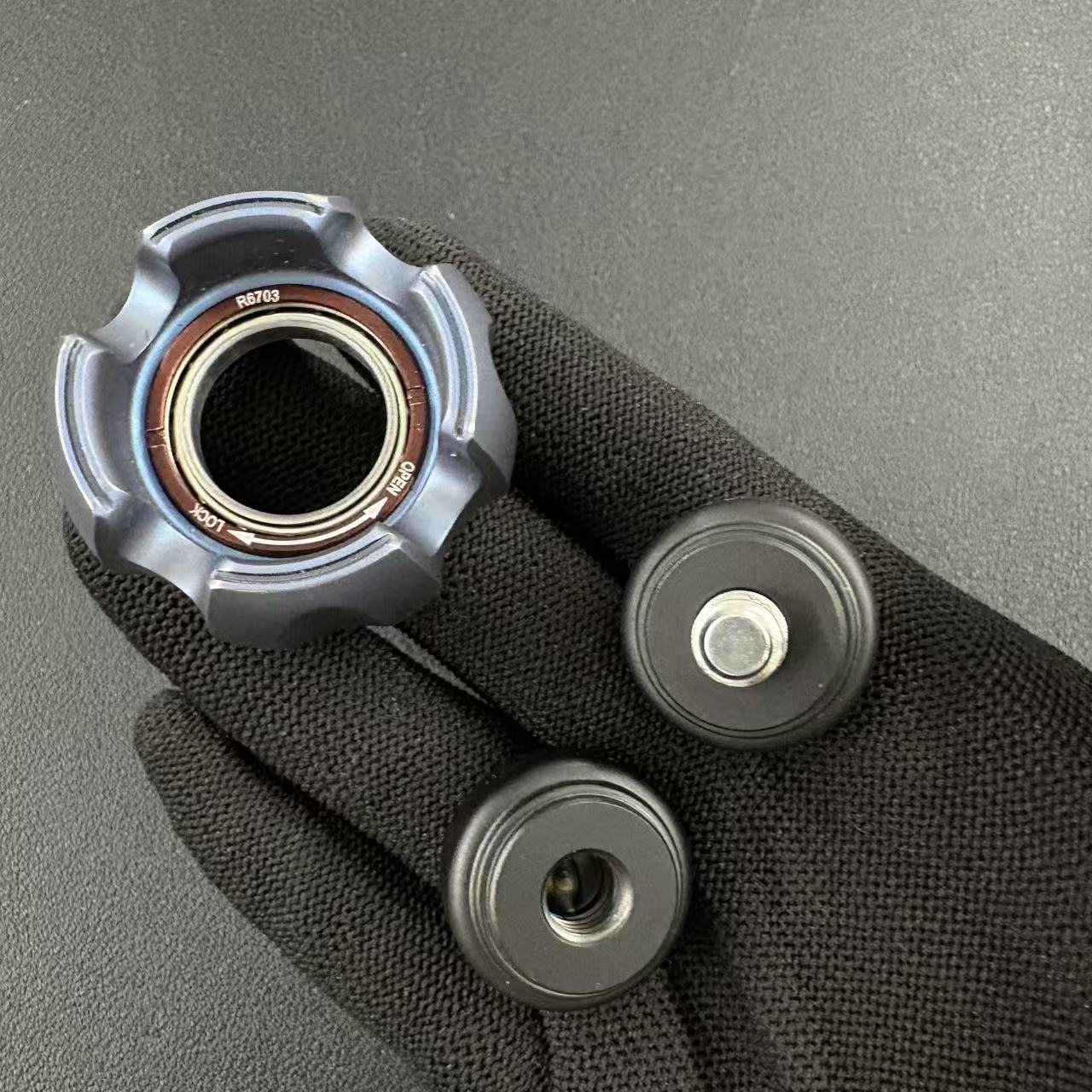 Noiz Titanium