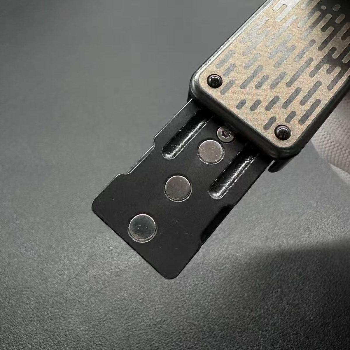 Pop Up Zirconium Stonewashed