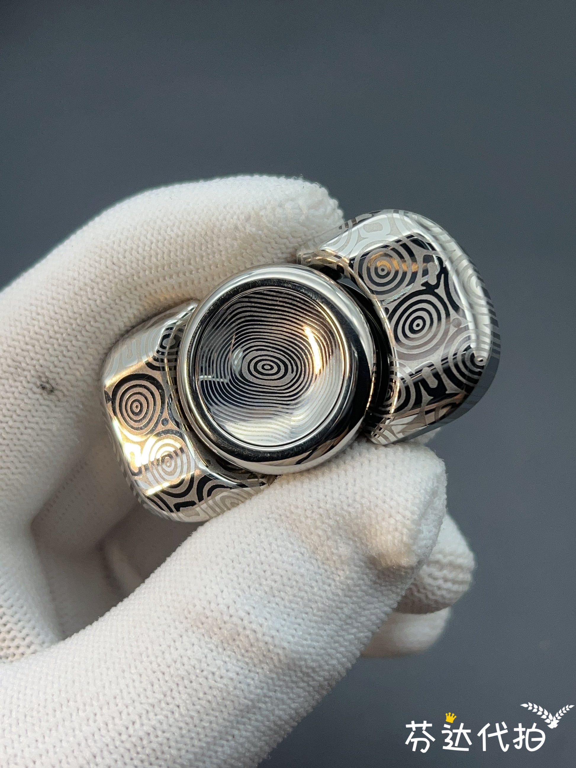 Spindle Batch Ii Stainless Steel Titanium