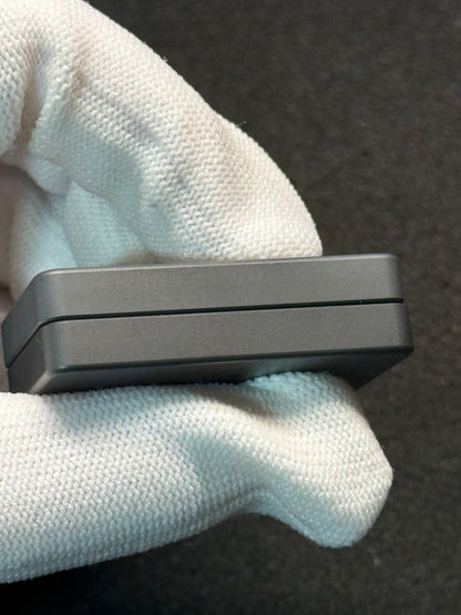 Mute Zirconium