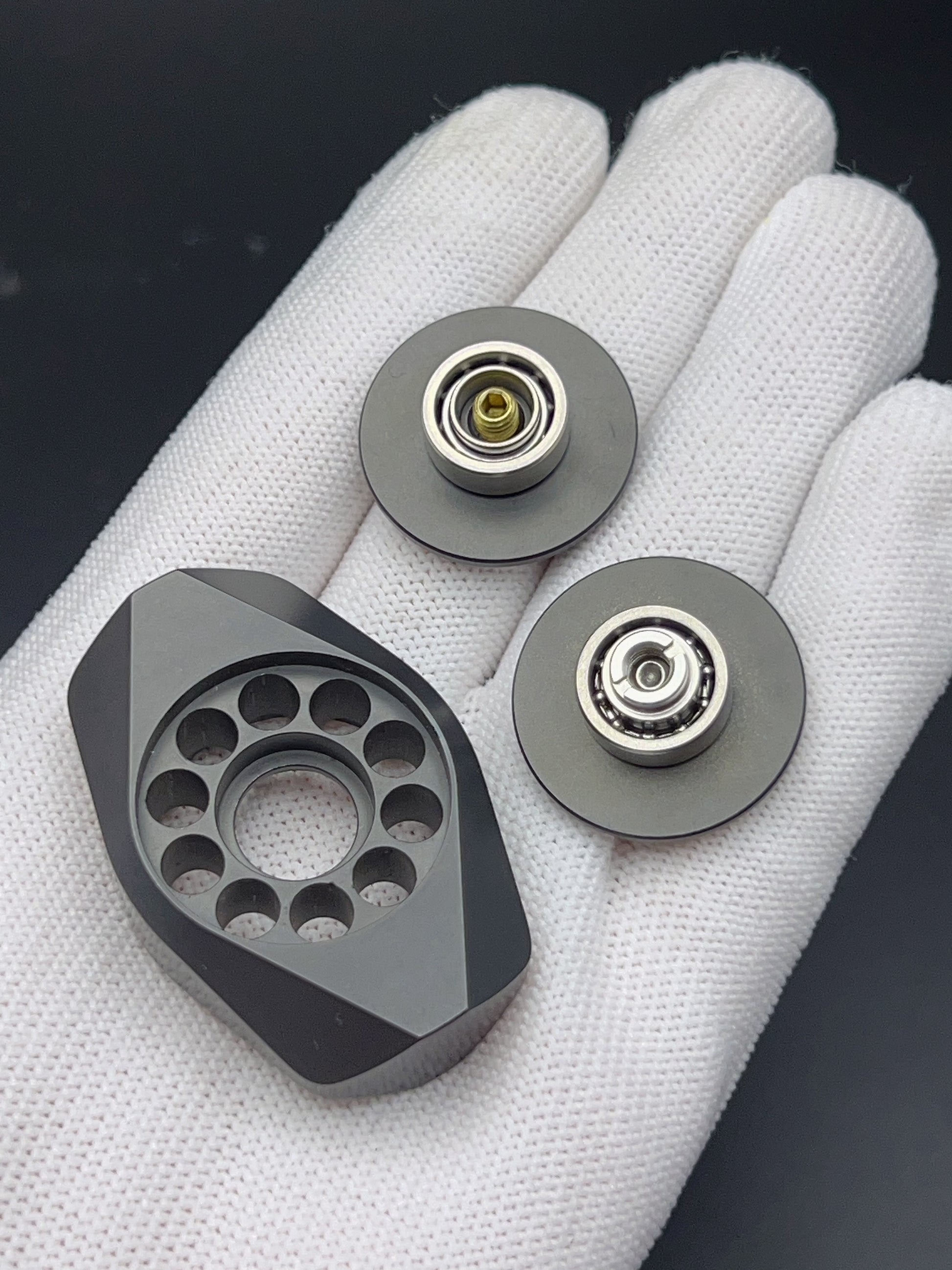 Gravel Zirconium