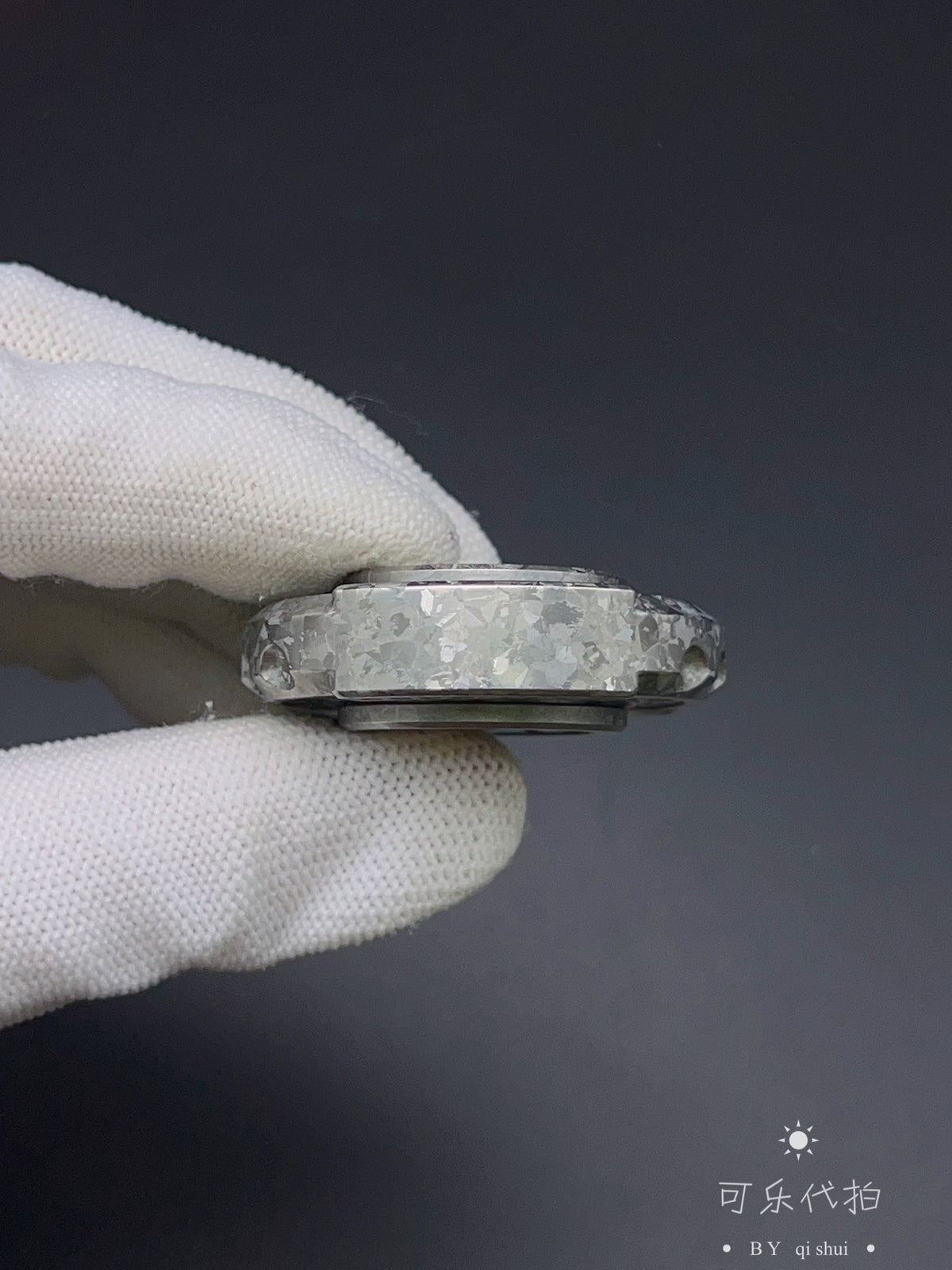 Lucky Horseshoe Crystallized Titanium